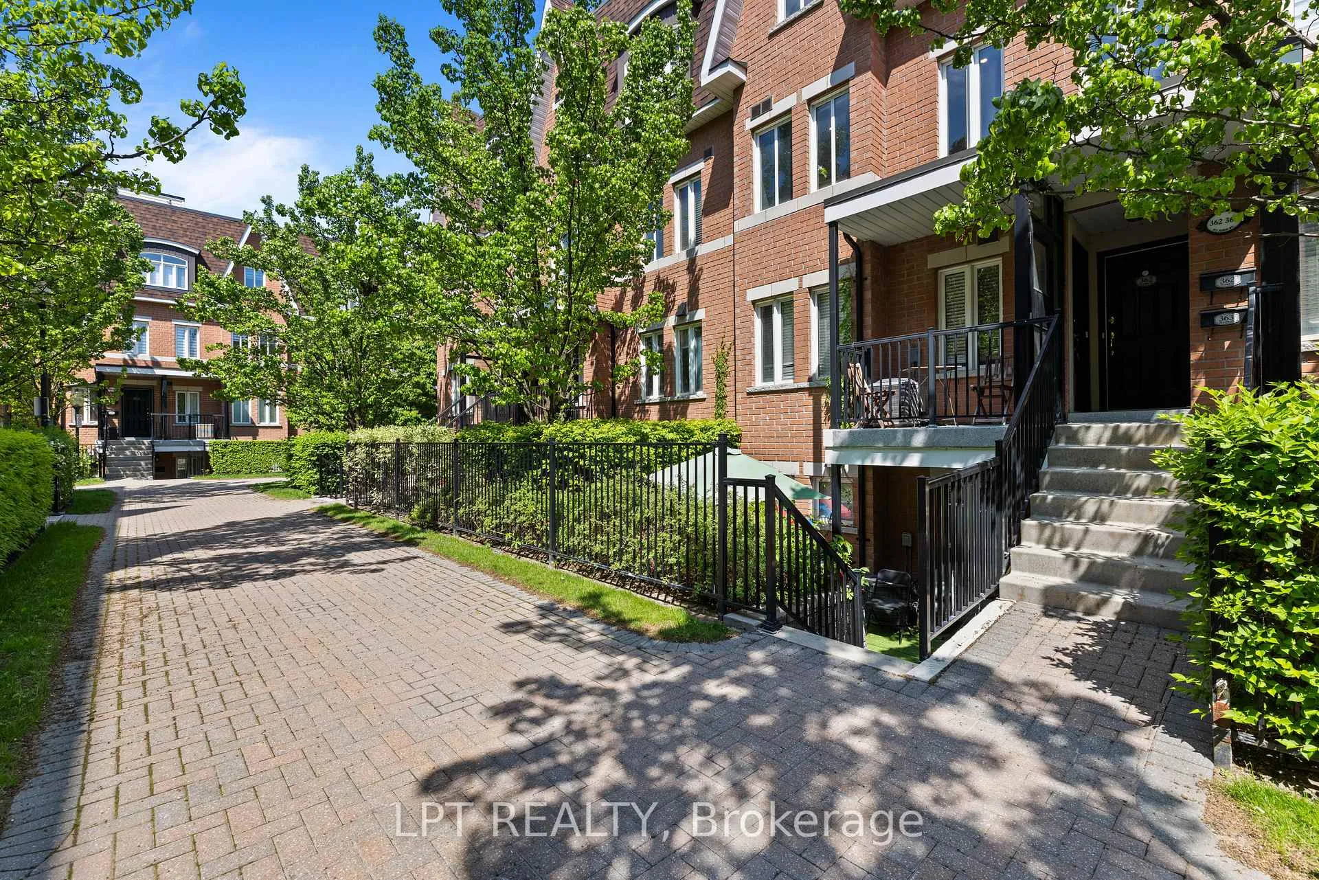 Photo 3 of Unit 362, 312 John Street, Markham, Aileen-Willowbrook — HOMEH