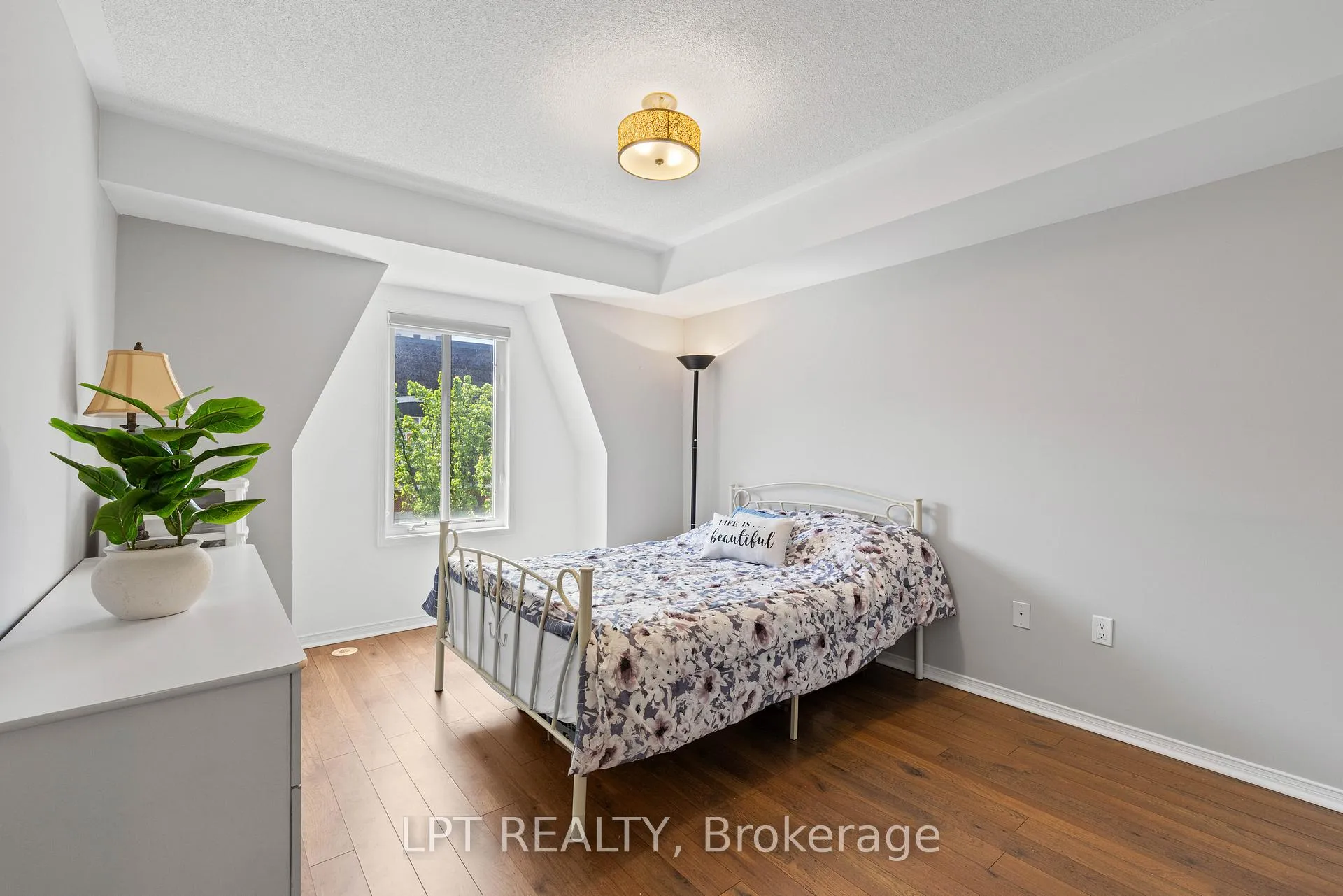 Photo 11 of Unit 362, 312 John Street, Markham, Aileen-Willowbrook — HOMEH