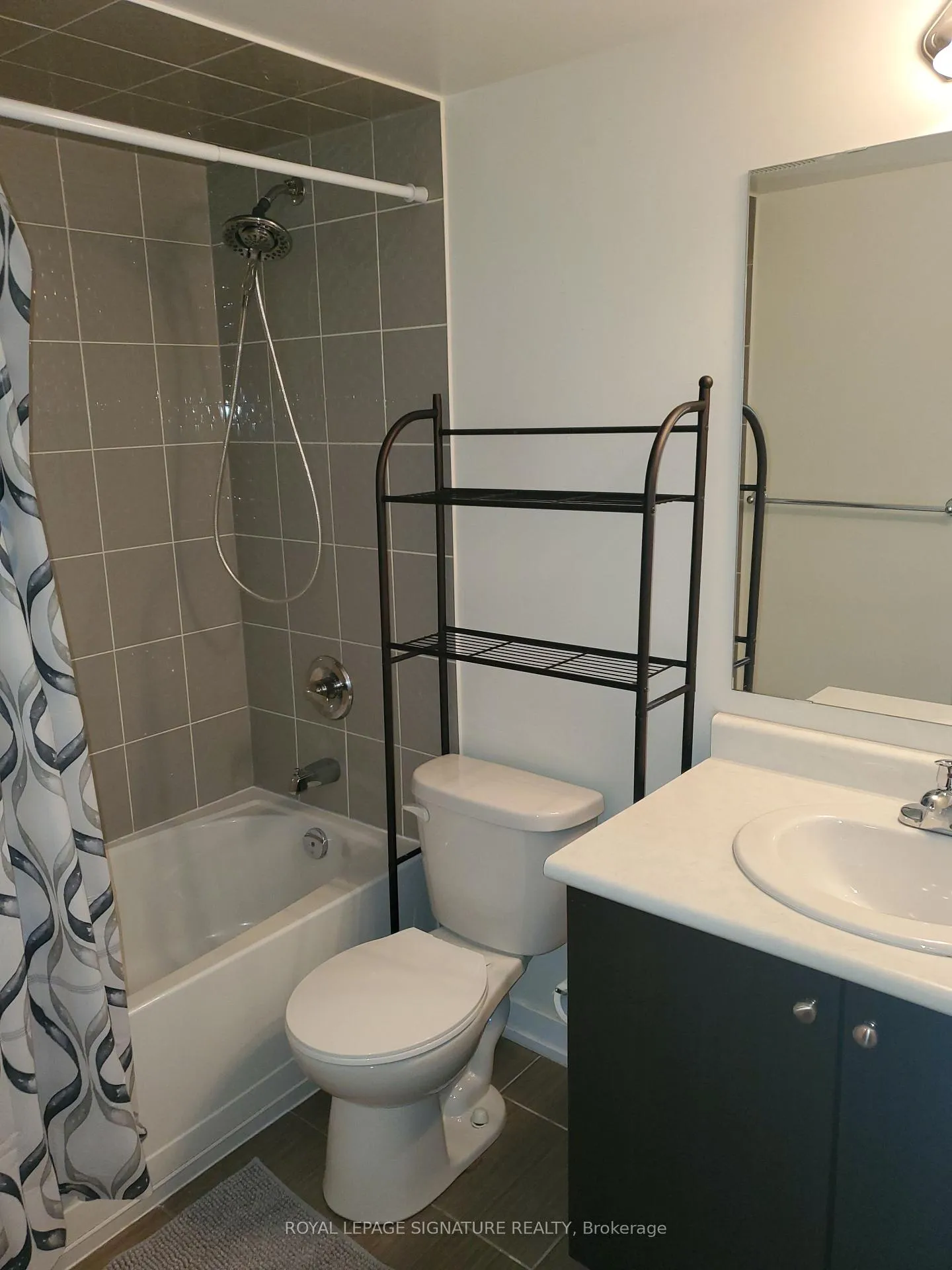 Photo 11 of Unit 209, 10 Dunsheath Way, Markham, Cornell — HOMEH