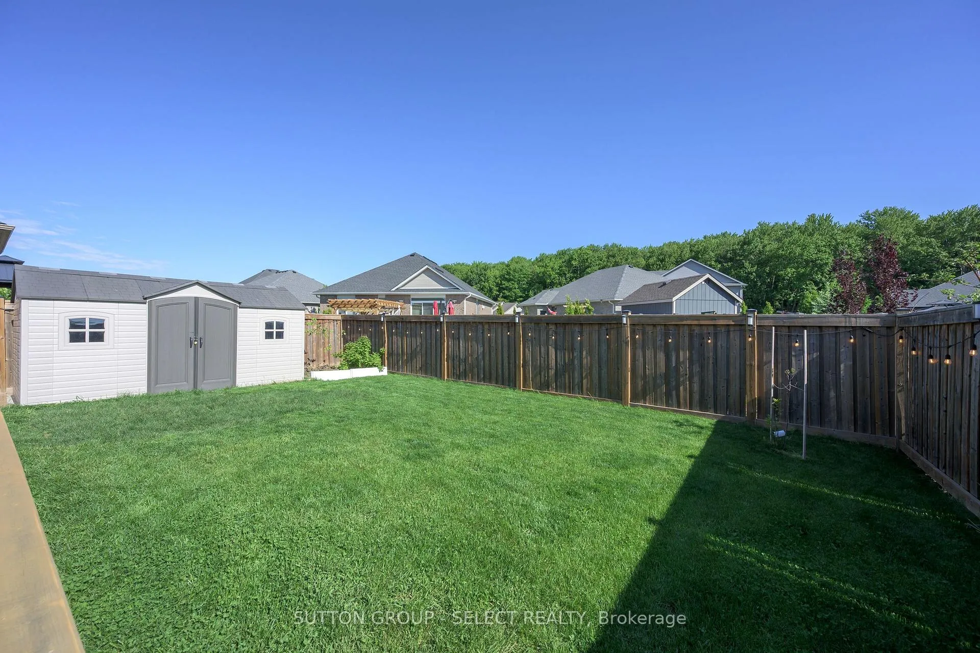 Photo 25 of 38 Foxtail Lane, St. Thomas — HOMEH