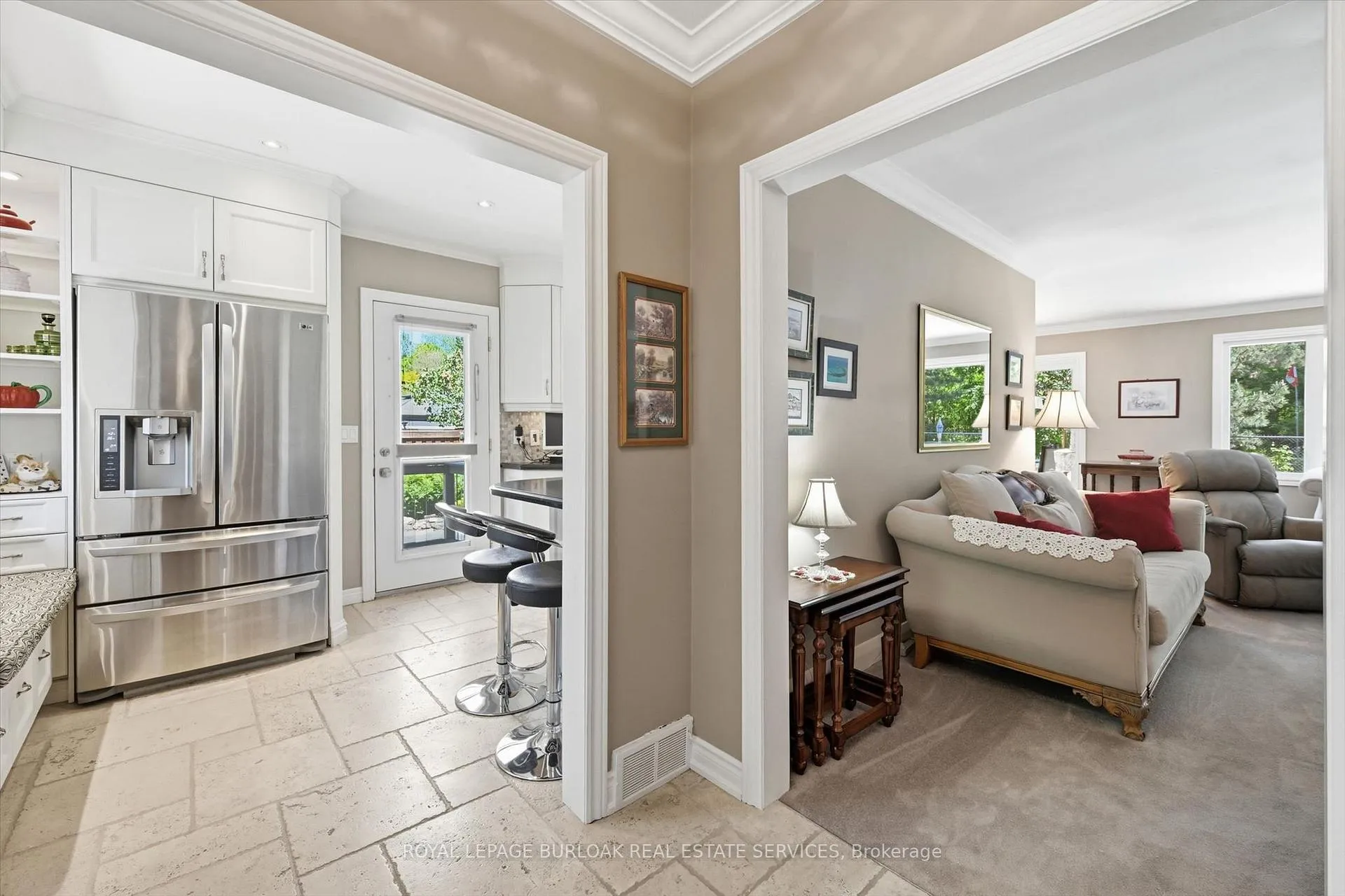 Photo 20 of 951 Cloverleaf Drive, Burlington, LaSalle — HOMEH