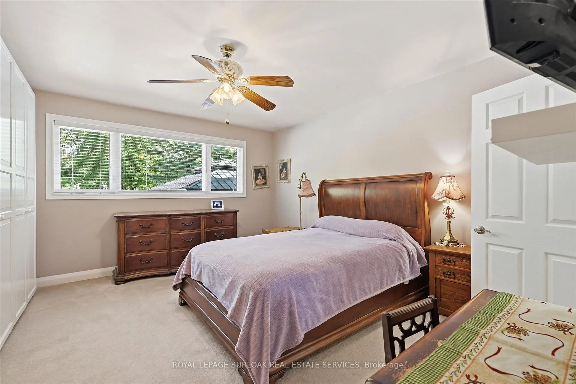 Photo 29 of 951 Cloverleaf Drive, Burlington, LaSalle — HOMEH