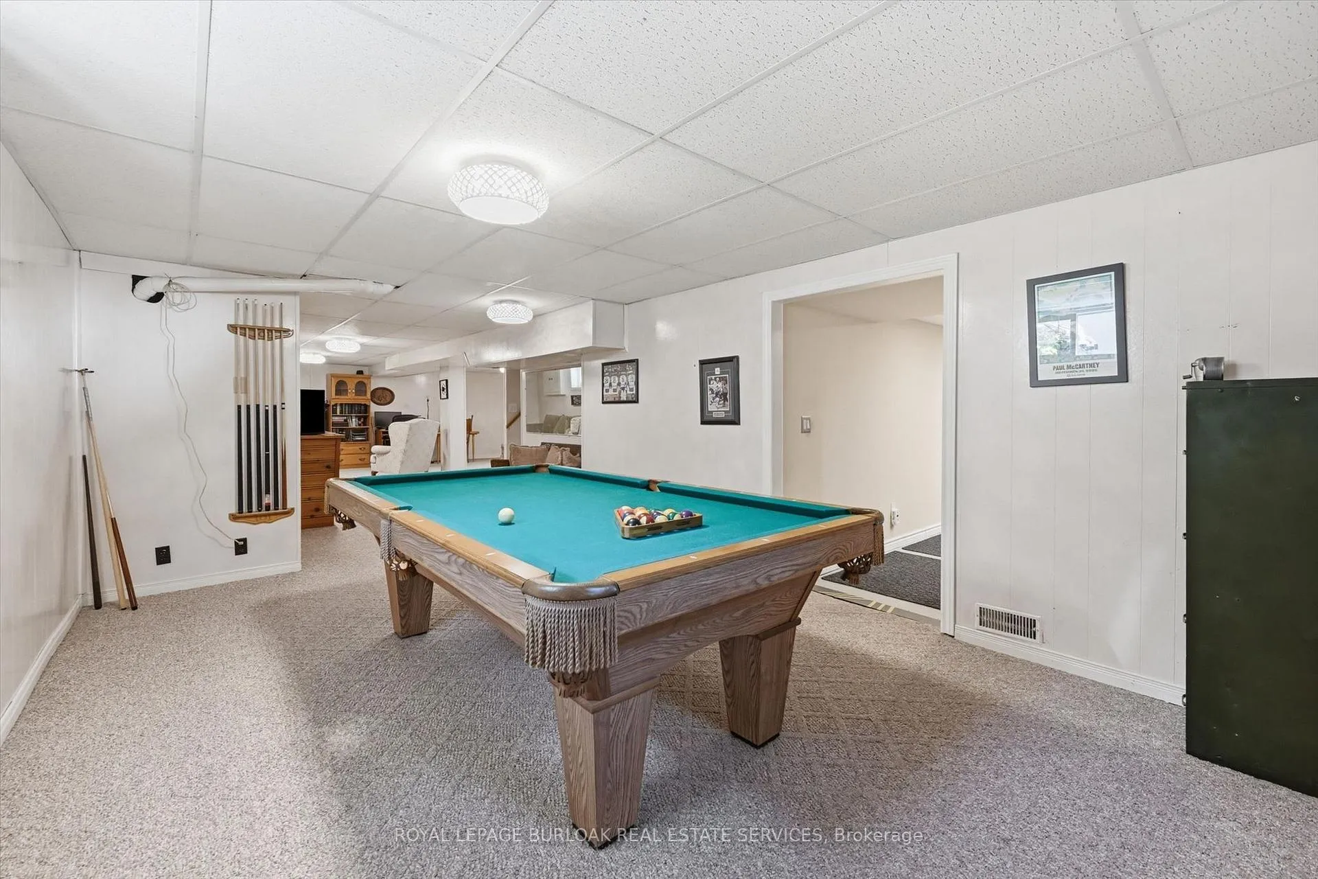 Photo 35 of 951 Cloverleaf Drive, Burlington, LaSalle — HOMEH