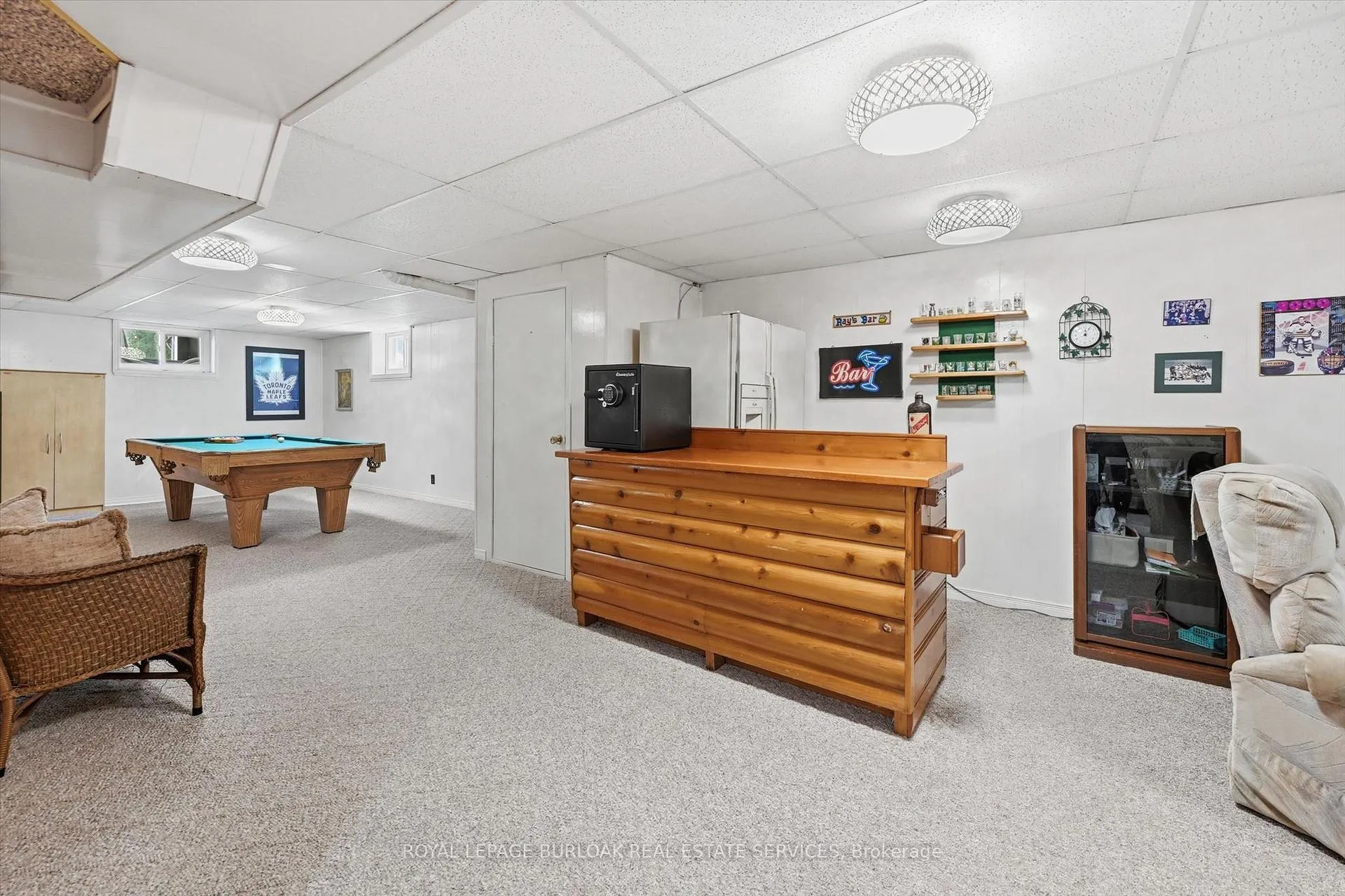 Photo 39 of 951 Cloverleaf Drive, Burlington, LaSalle — HOMEH
