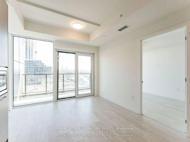 Photo 10 of Unit 703, 10 Graphophone Grove, Toronto, Dovercourt-Wallace Emerson-Junction — HOMEH