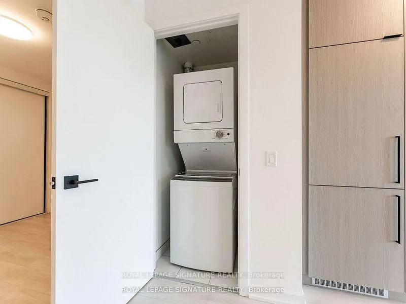 Photo 31 of Unit 703, 10 Graphophone Grove, Toronto, Dovercourt-Wallace Emerson-Junction — HOMEH