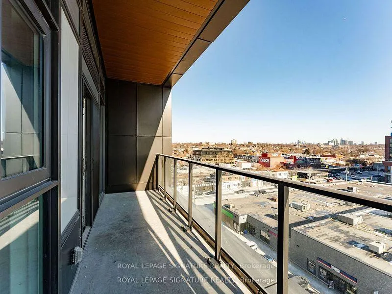 Photo 34 of Unit 703, 10 Graphophone Grove, Toronto, Dovercourt-Wallace Emerson-Junction — HOMEH