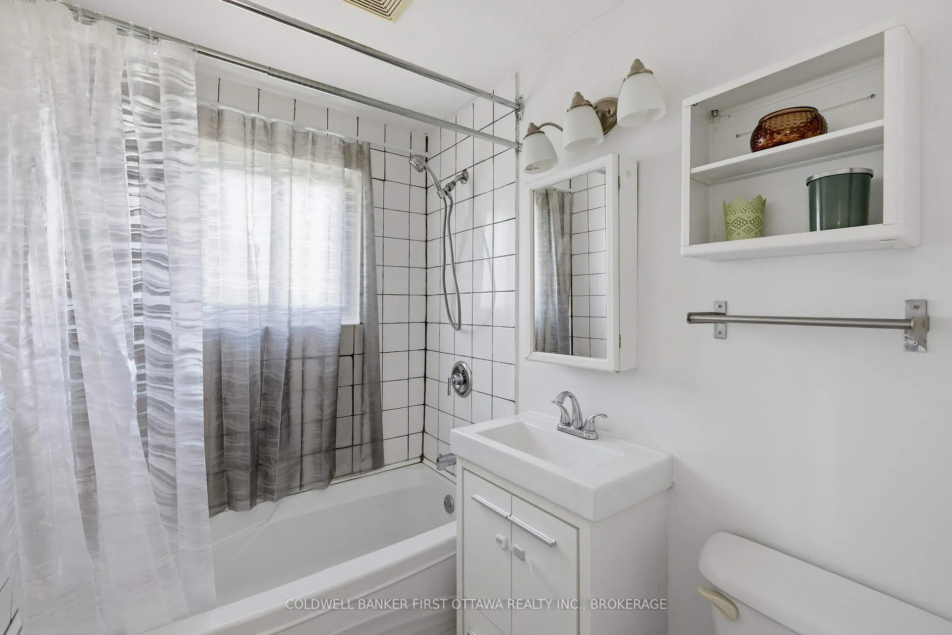 Photo 23 of 19 Creighton Drive, Loyalist, Odessa — HOMEH