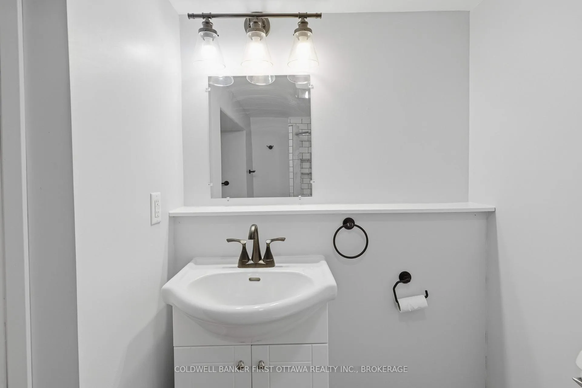 Photo 25 of 19 Creighton Drive, Loyalist, Odessa — HOMEH