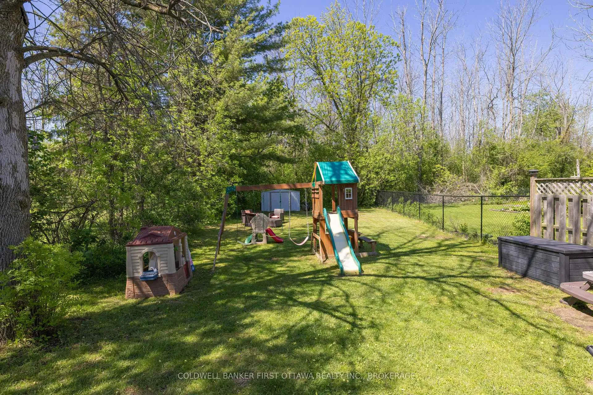 Photo 32 of 19 Creighton Drive, Loyalist, Odessa — HOMEH