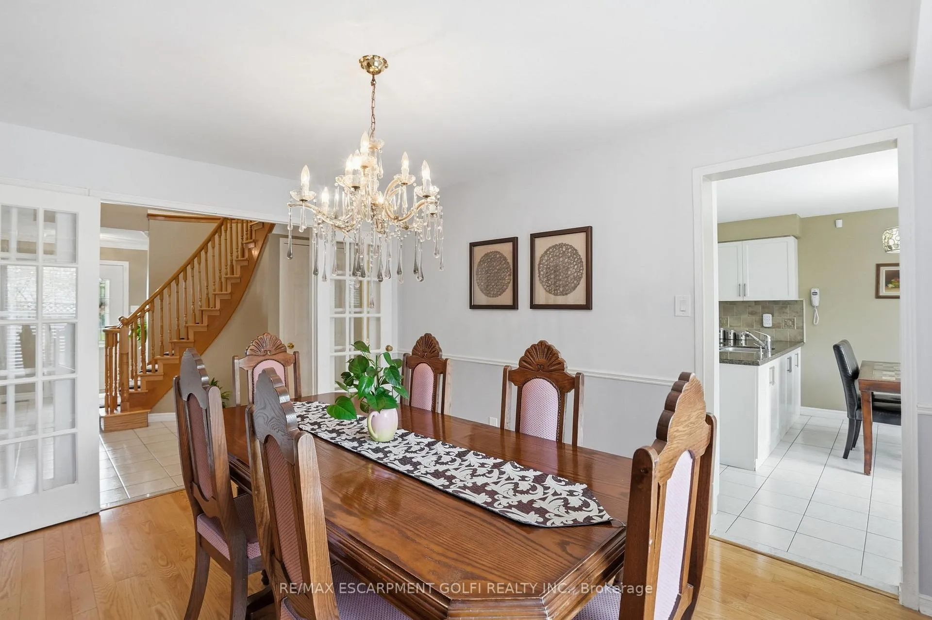 Photo 12 of 3277 Folkway Drive, Burlington, Headon — HOMEH