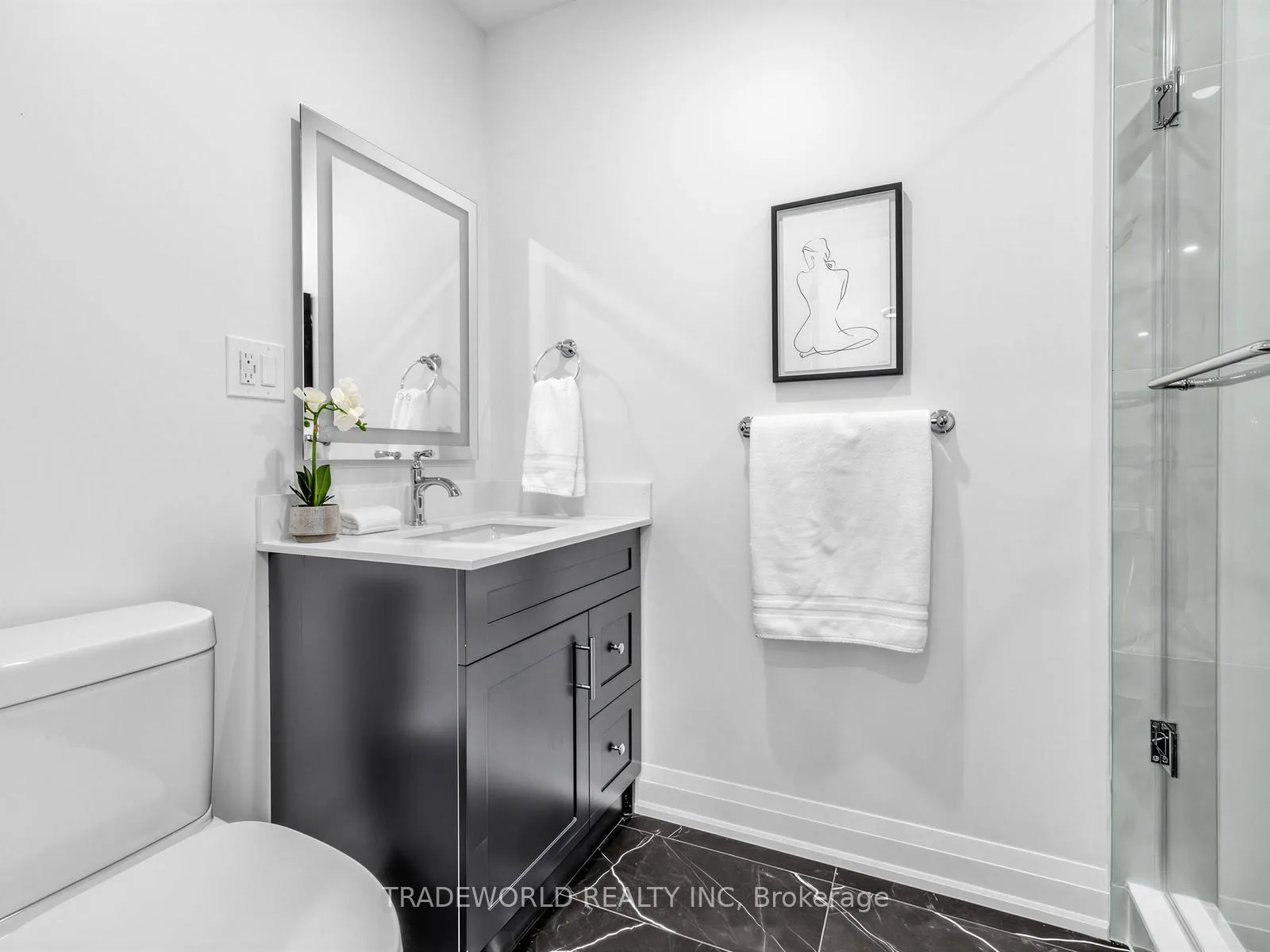 Photo 17 of 16 Ferrah Street, Markham, Unionville — HOMEH
