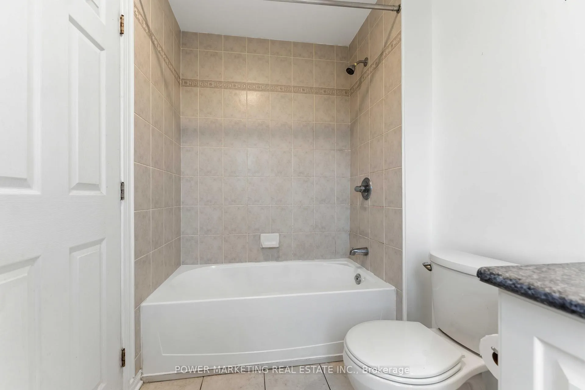 Photo 21 of 116 Esterbrook Drive, Ottawa, Mer Bleue/Bradley Estates/Anderson Park — HOMEH