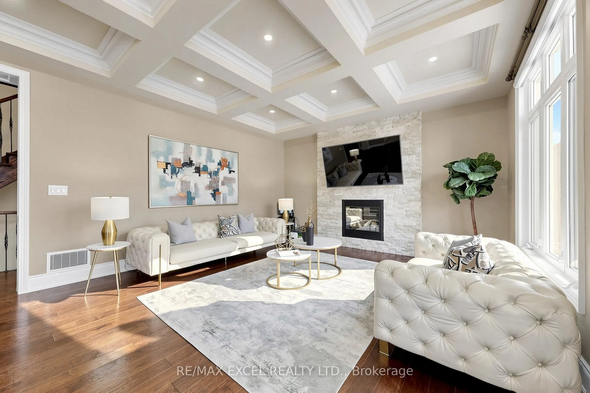 Photo 6 of 10 Royal West Road, Markham, Angus Glen — HOMEH