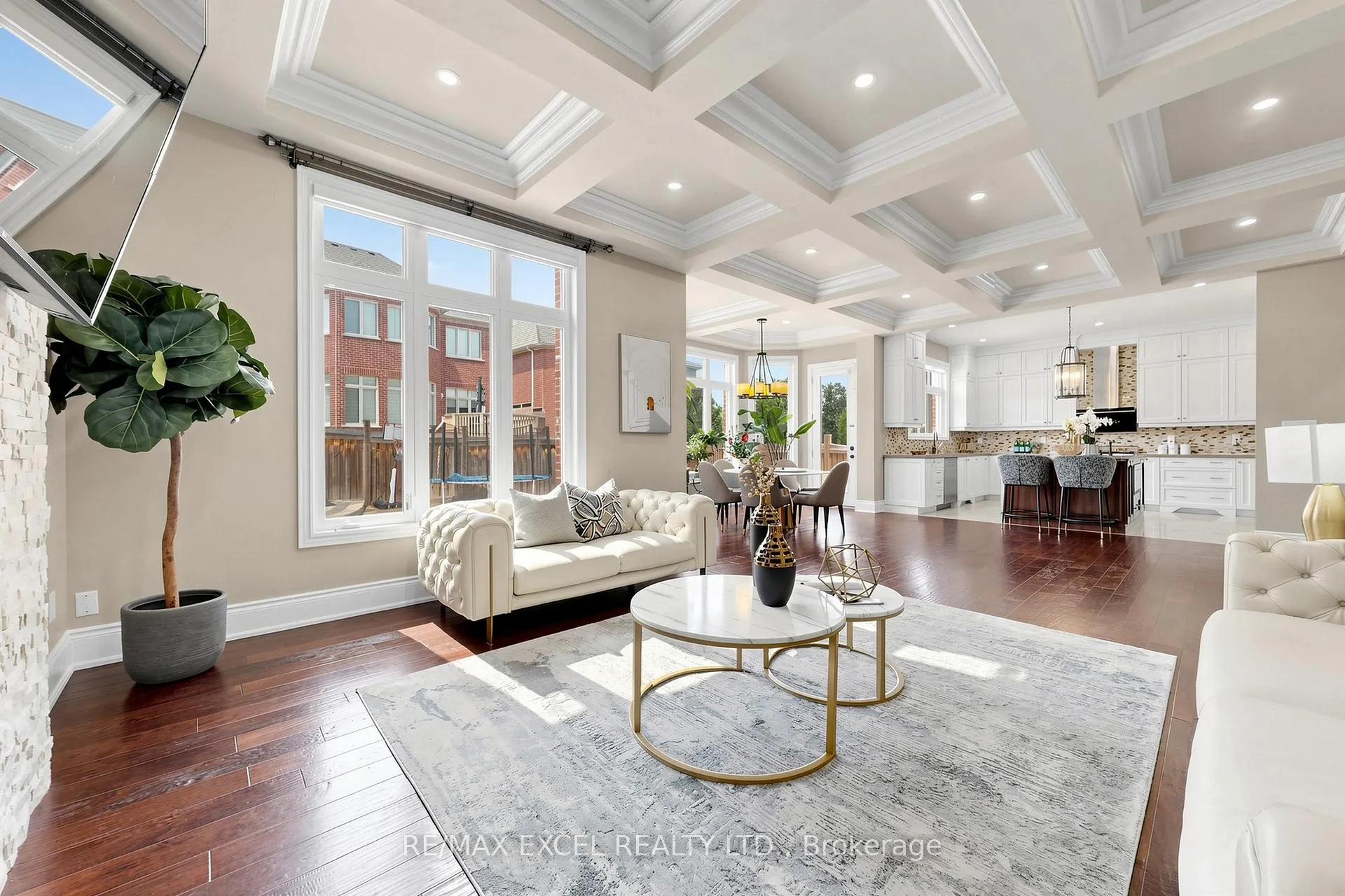 Photo 8 of 10 Royal West Road, Markham, Angus Glen — HOMEH