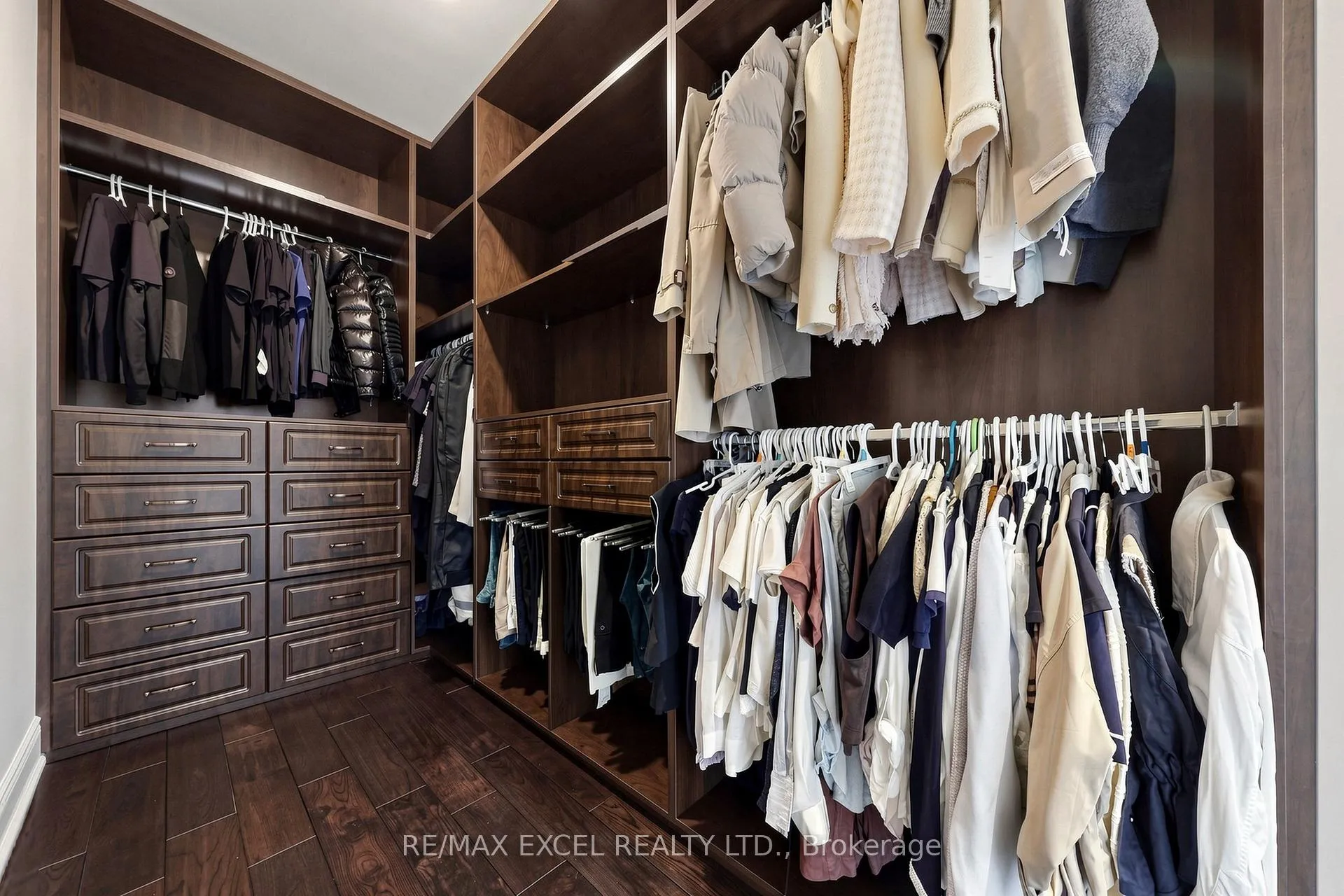 Photo 32 of 10 Royal West Road, Markham, Angus Glen — HOMEH