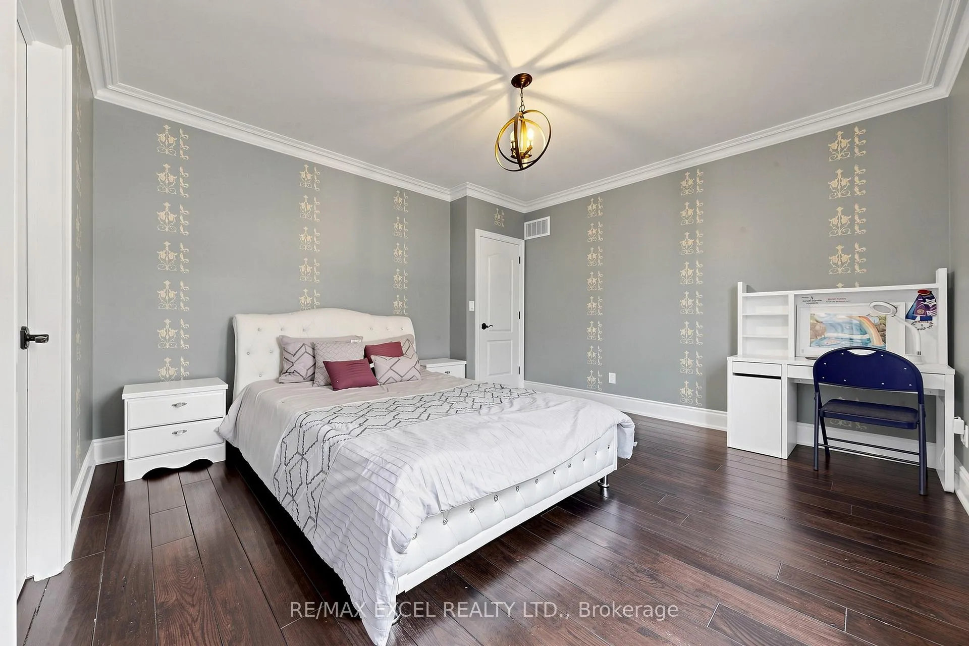 Photo 43 of 10 Royal West Road, Markham, Angus Glen — HOMEH