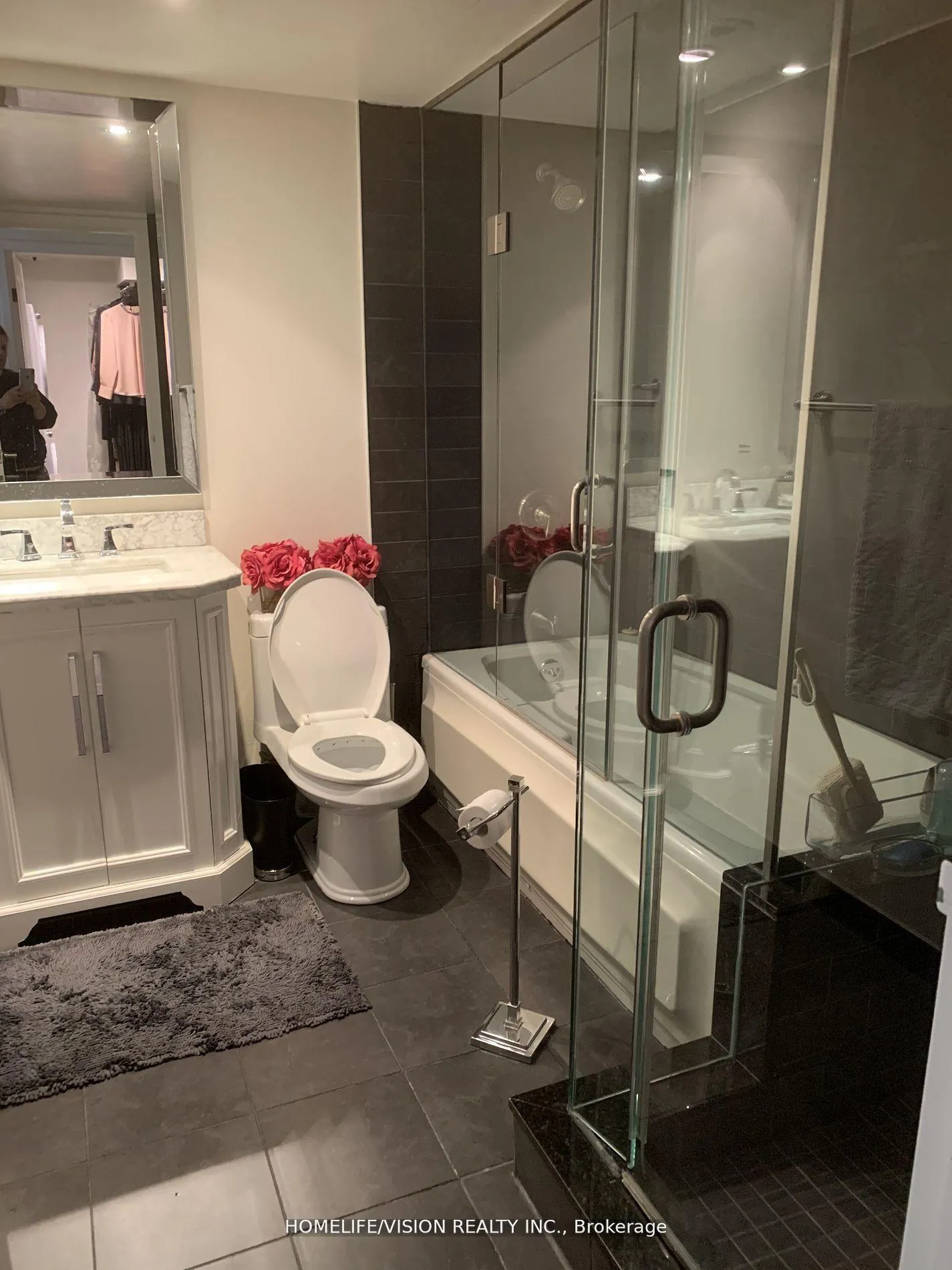 Photo 3 of Unit 1105, 10 Yonge Street, Toronto, Waterfront Communities — HOMEH