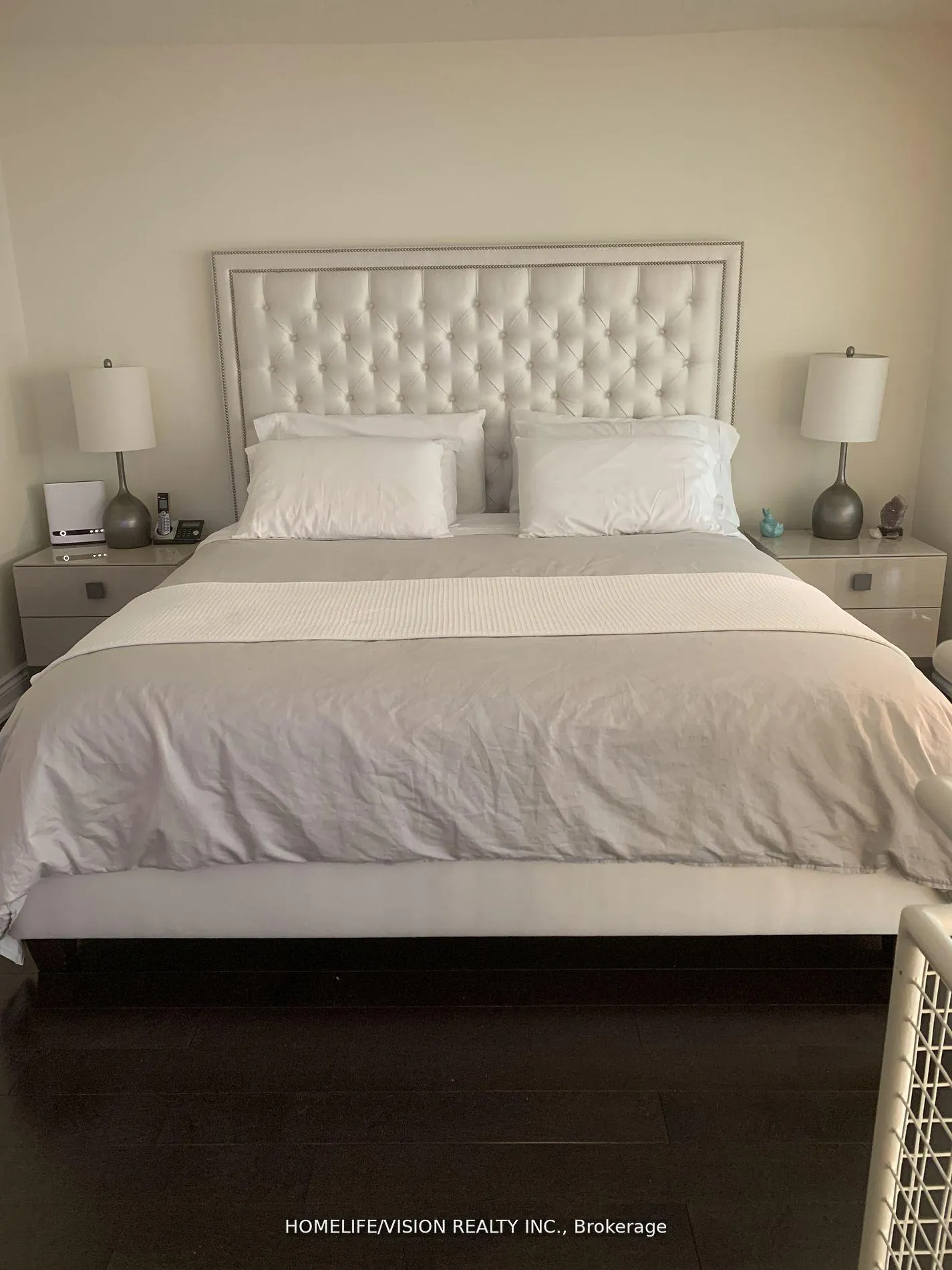 Photo 4 of Unit 1105, 10 Yonge Street, Toronto, Waterfront Communities — HOMEH