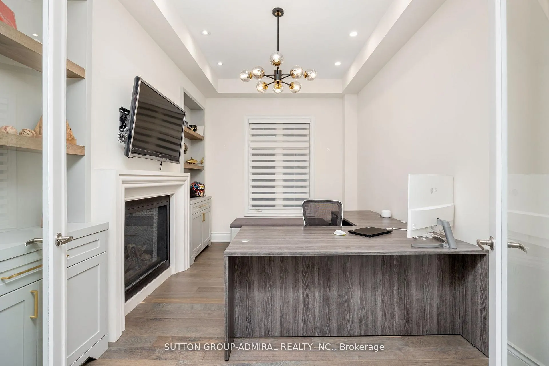 Photo 10 of 36 Hurst Avenue, Vaughan, Patterson — HOMEH