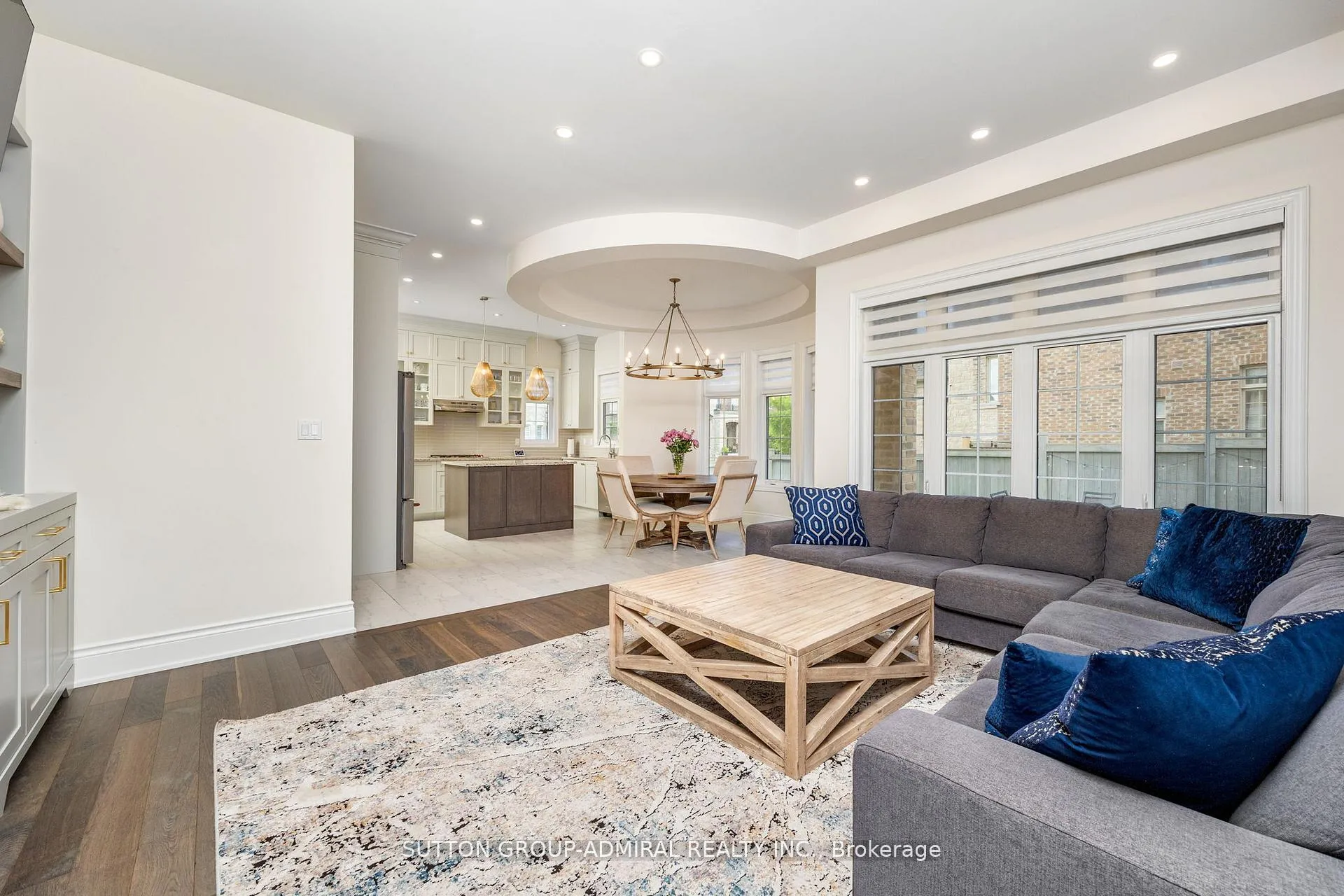 Photo 13 of 36 Hurst Avenue, Vaughan, Patterson — HOMEH