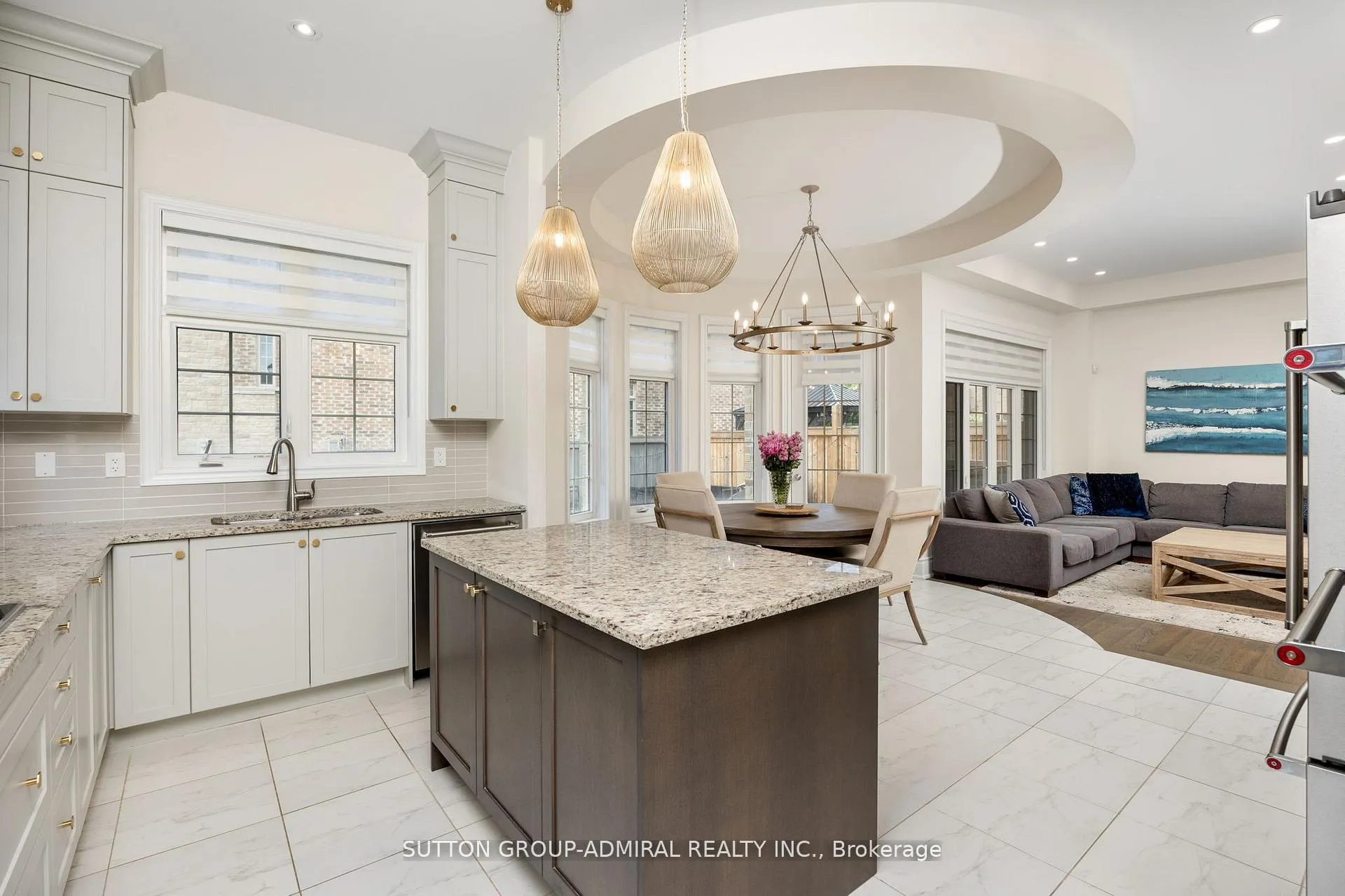 Photo 17 of 36 Hurst Avenue, Vaughan, Patterson — HOMEH
