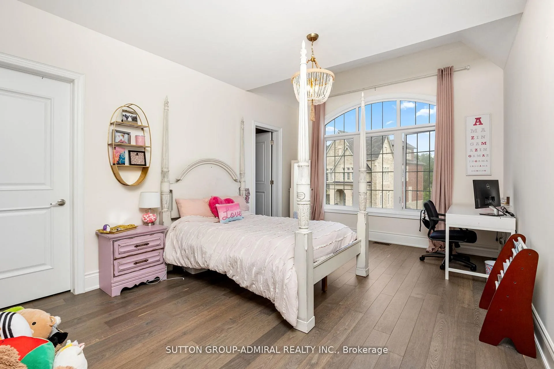 Photo 18 of 36 Hurst Avenue, Vaughan, Patterson — HOMEH