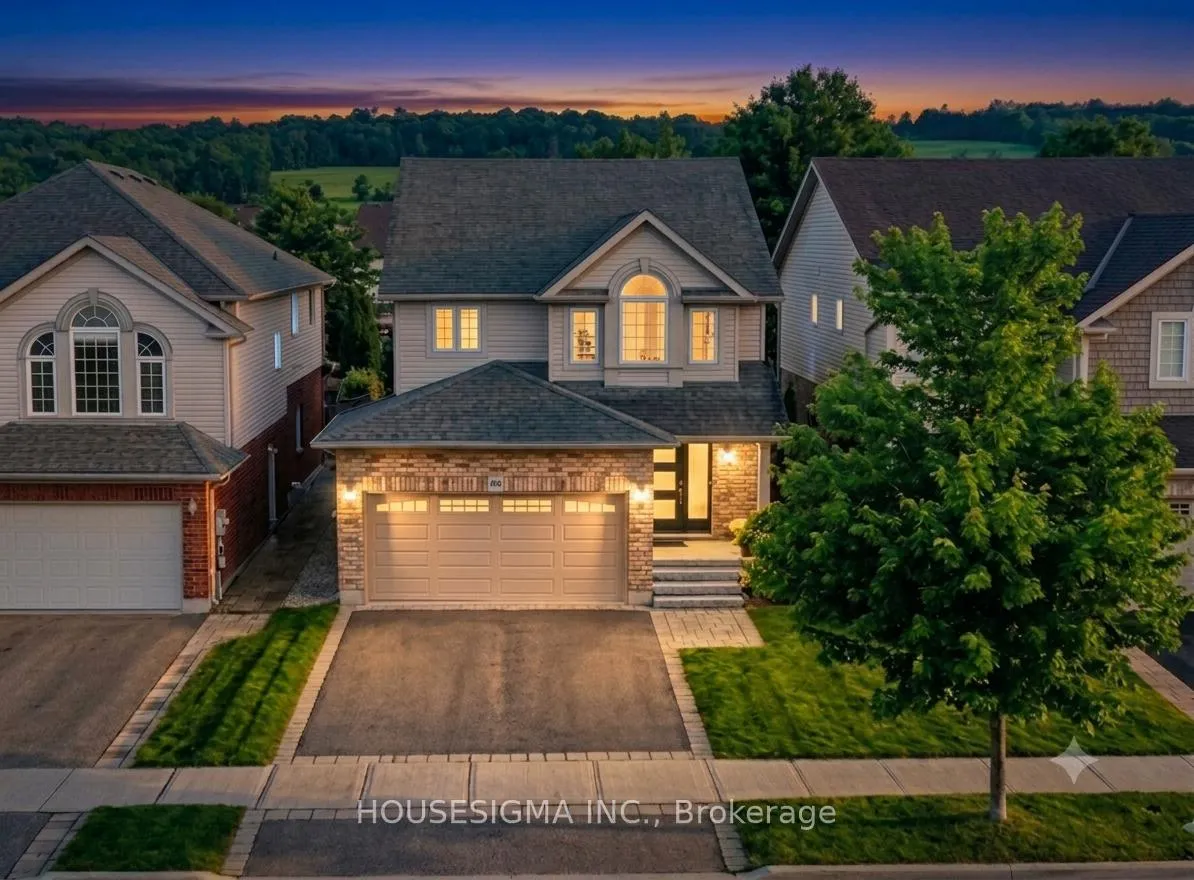 Photo 2 of 22 Highlands Crescent, Collingwood — HOMEH