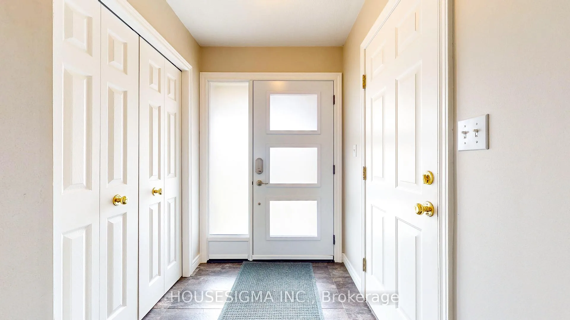 Photo 6 of 22 Highlands Crescent, Collingwood — HOMEH