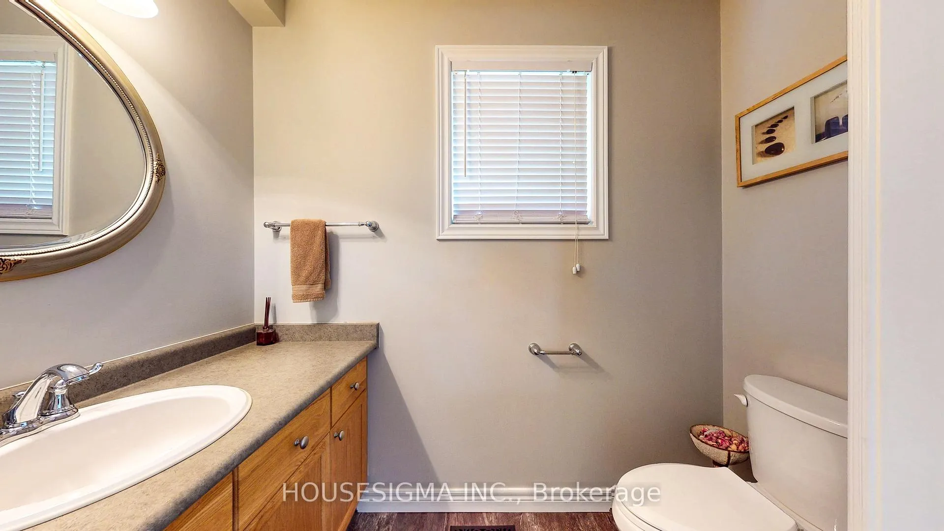 Photo 15 of 22 Highlands Crescent, Collingwood — HOMEH