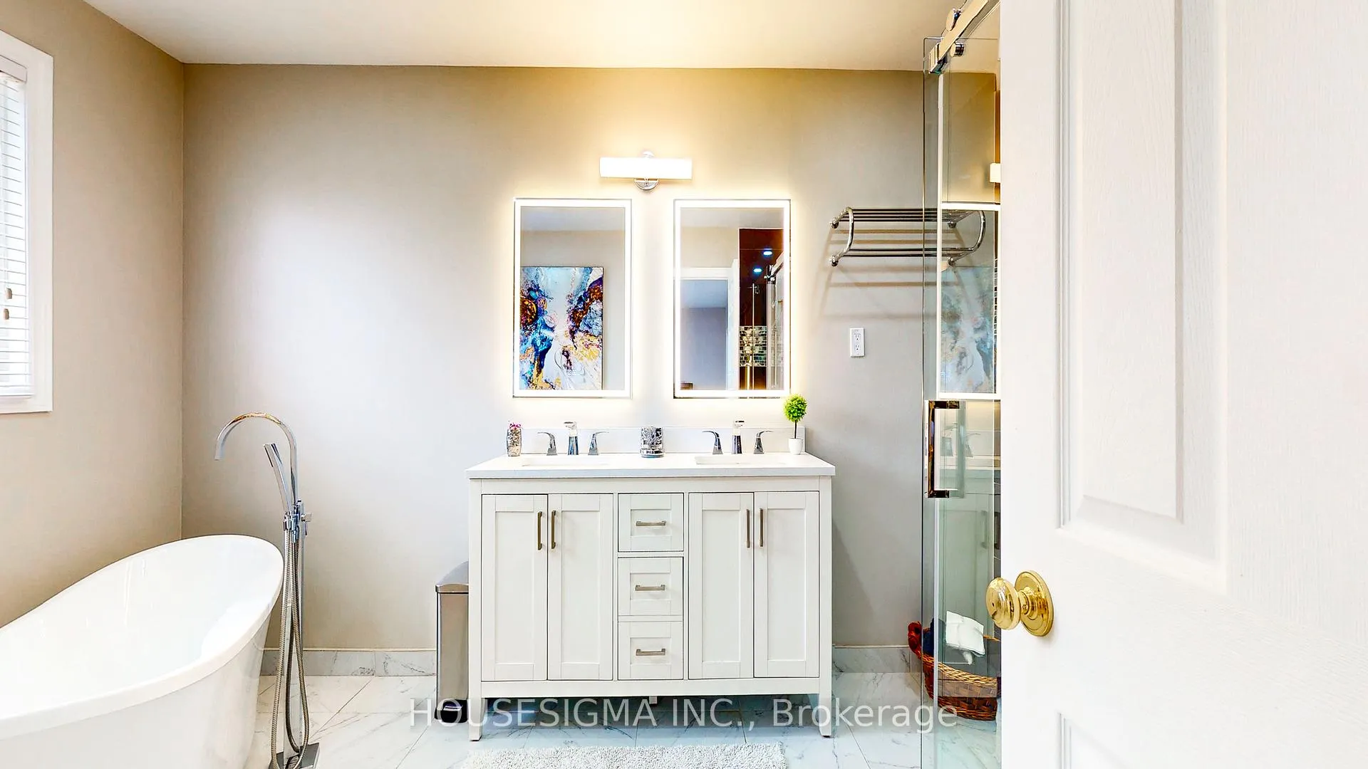Photo 20 of 22 Highlands Crescent, Collingwood — HOMEH