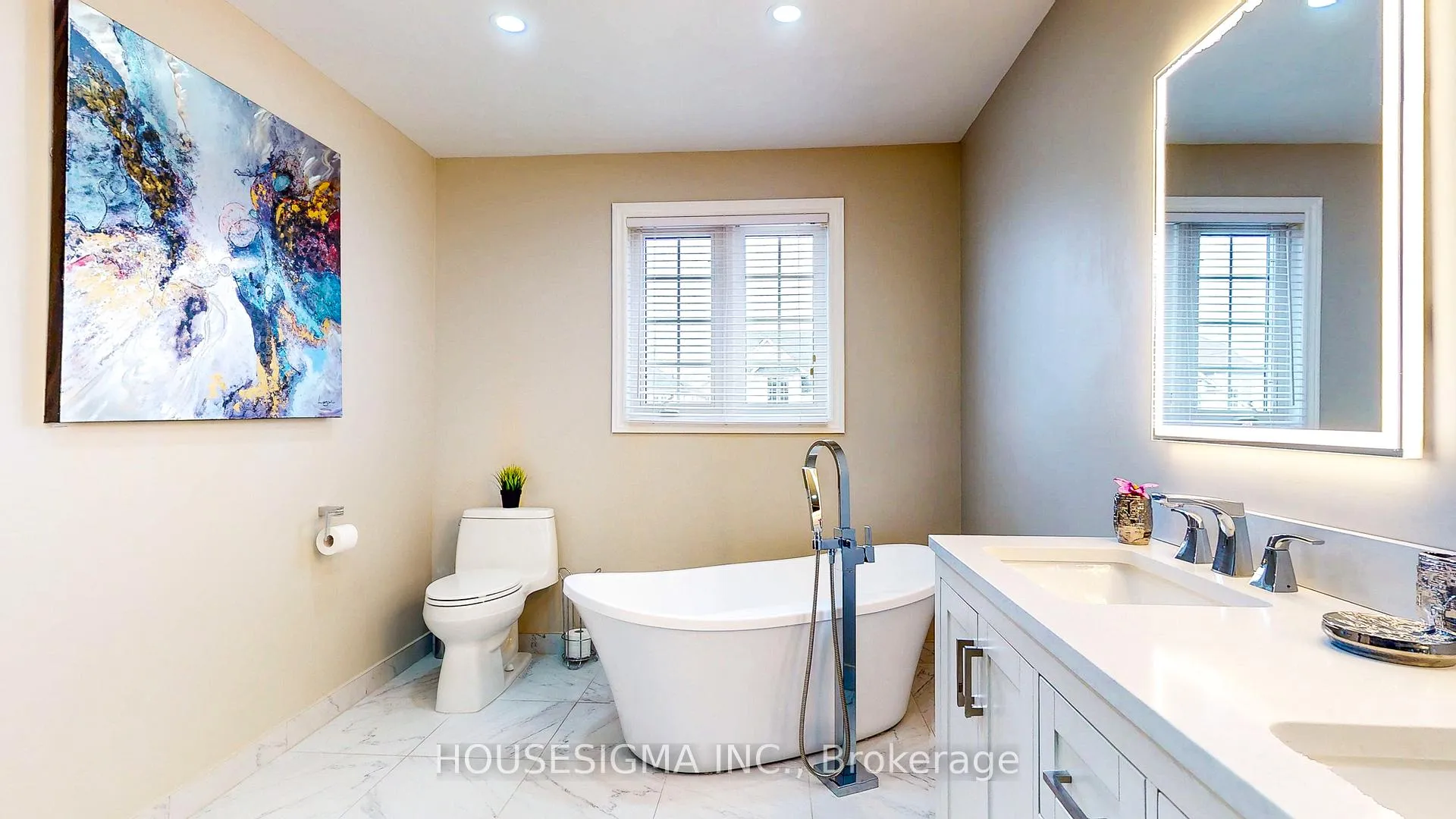 Photo 22 of 22 Highlands Crescent, Collingwood — HOMEH