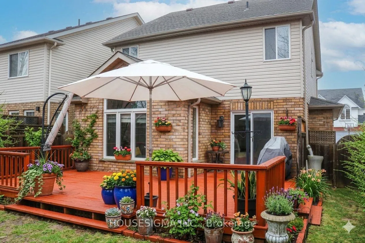 Photo 38 of 22 Highlands Crescent, Collingwood — HOMEH