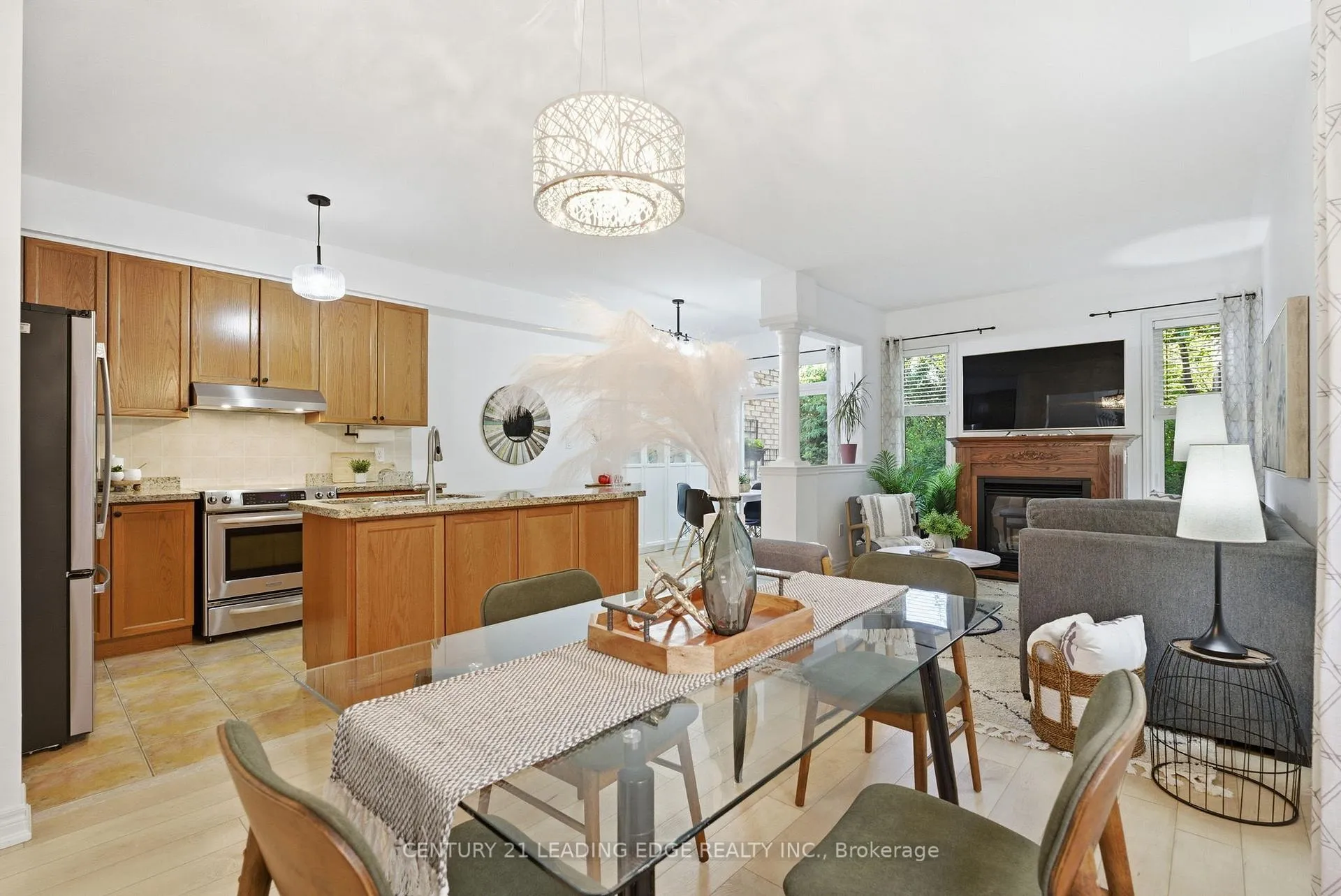 Photo 8 of 1910 Calvington Drive, Pickering, Highbush — HOMEH