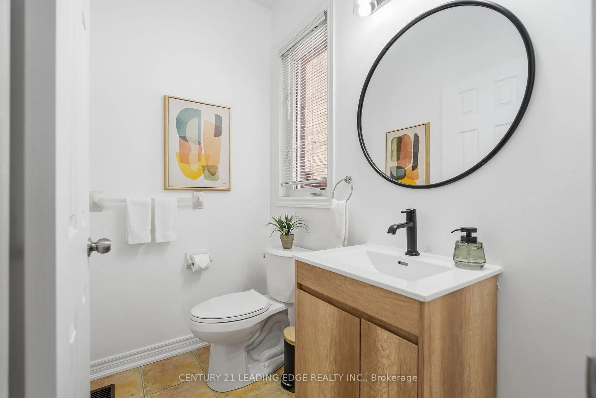 Photo 18 of 1910 Calvington Drive, Pickering, Highbush — HOMEH