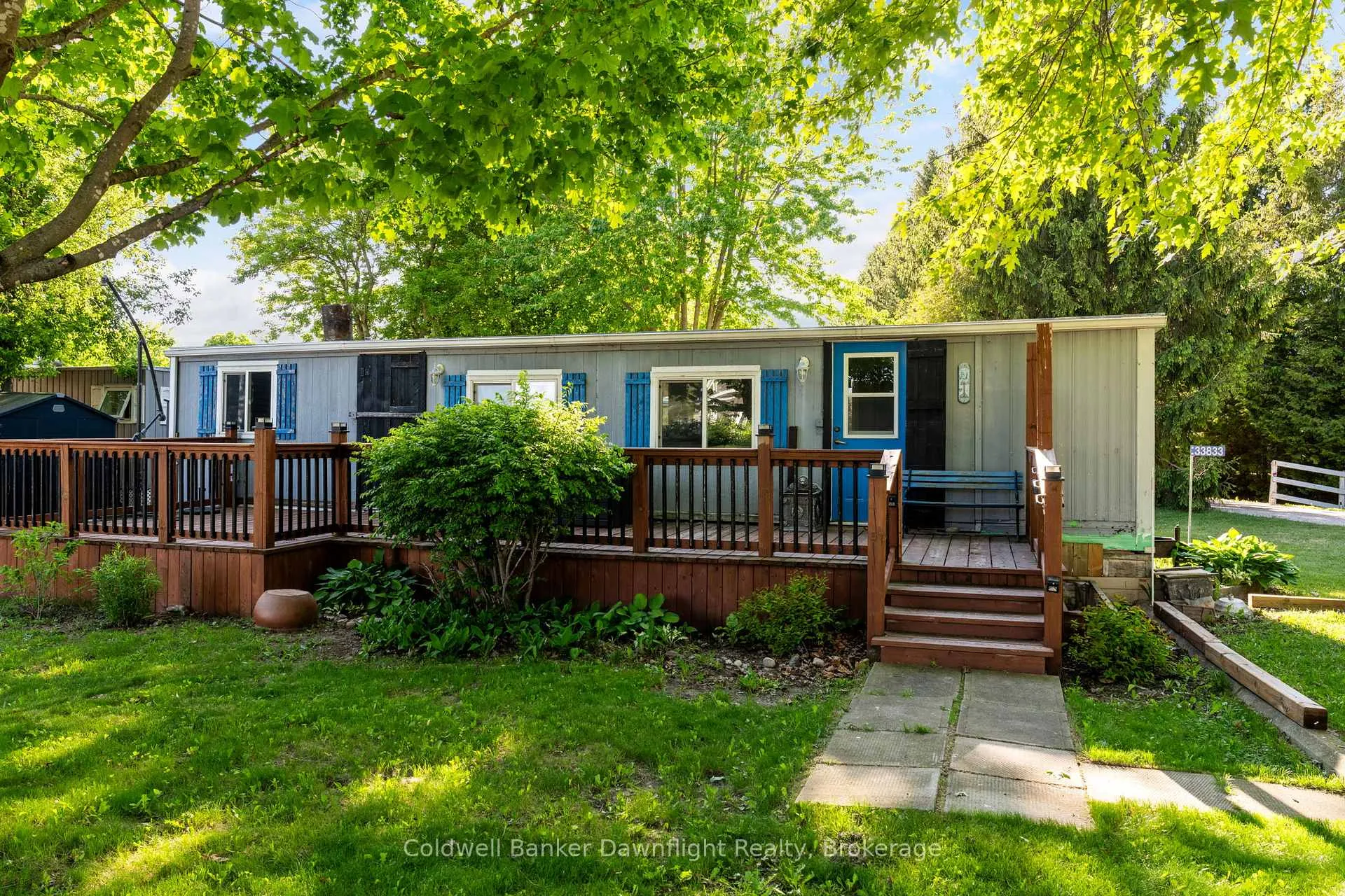 Photo of 33833 Hessenland Lane