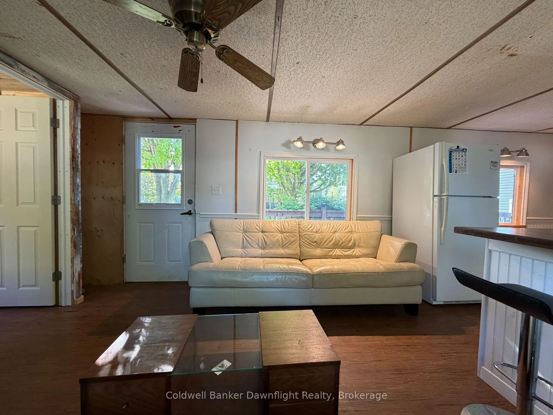 Photo 6 of 33833 Hessenland Lane, Bluewater, Hay — HOMEH