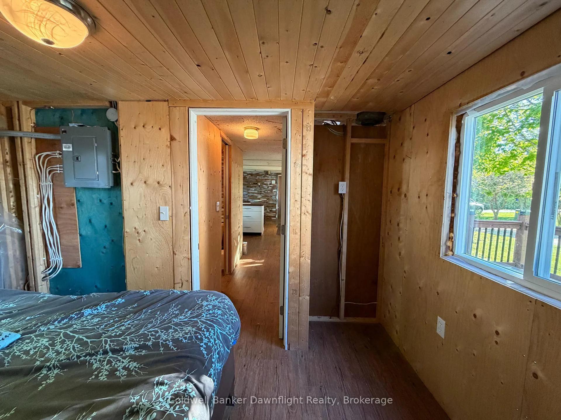 Photo 17 of 33833 Hessenland Lane, Bluewater, Hay — HOMEH