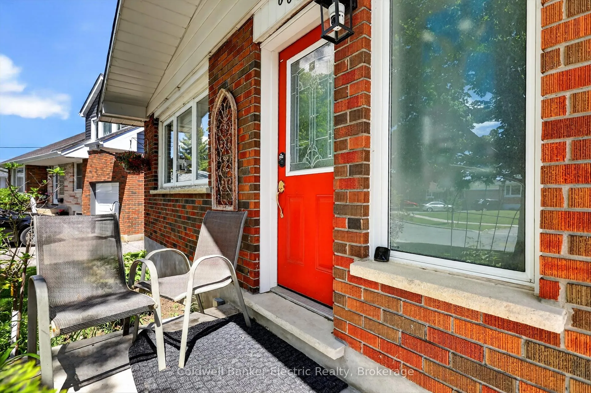 Photo 7 of 668 Barbara Crescent, Peterborough, Otonabee Ward 1 — HOMEH