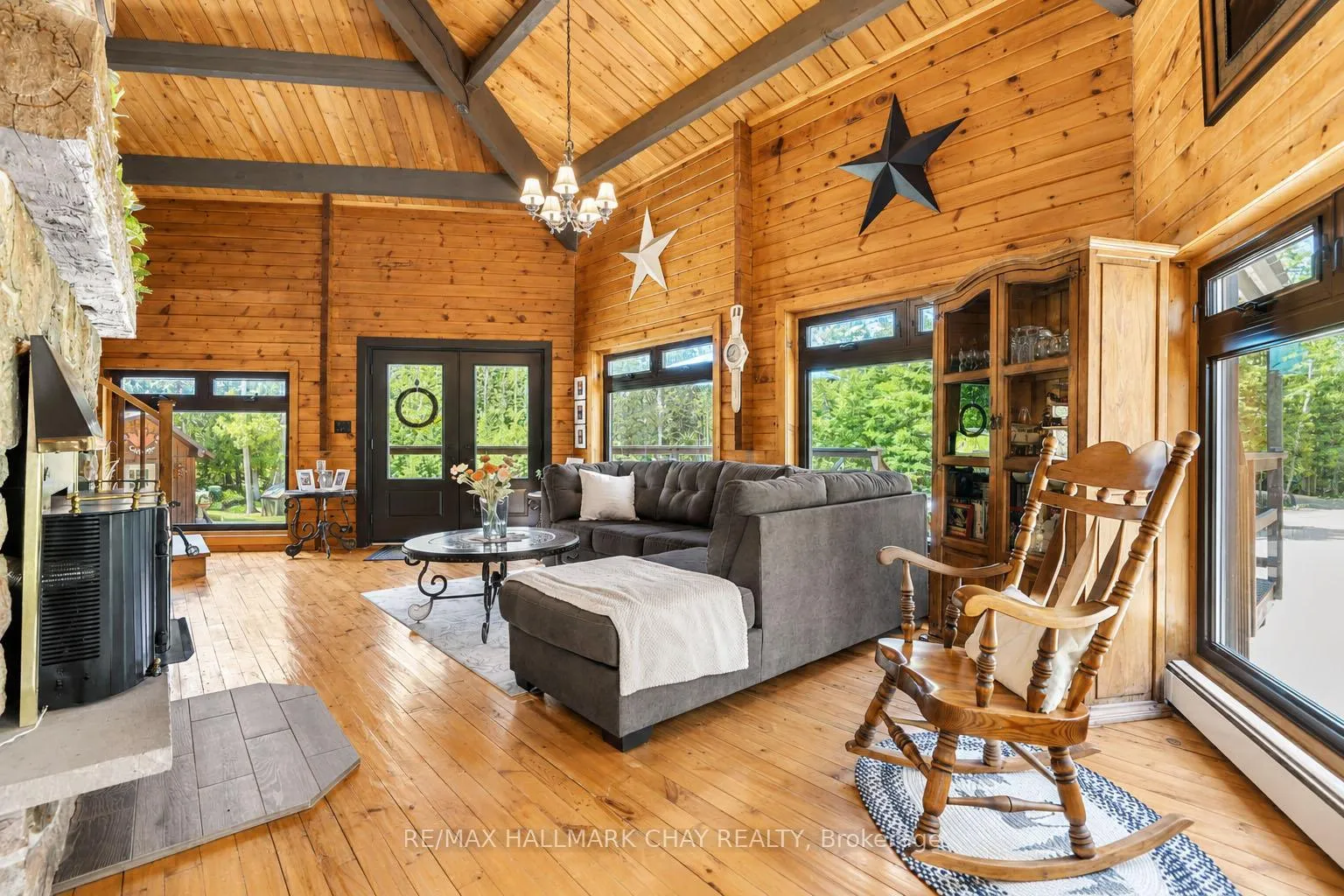 Photo 16 of 5159 Concession 7, Clearview, Rural Clearview — HOMEH