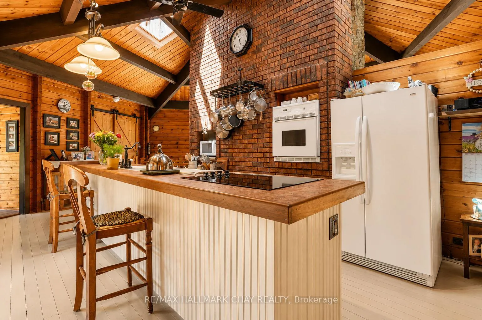 Photo 22 of 5159 Concession 7, Clearview, Rural Clearview — HOMEH