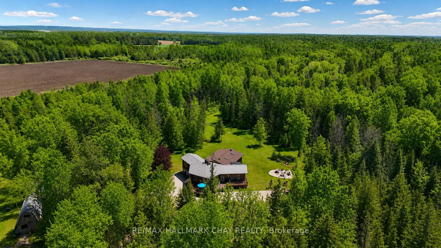 Photo 13 of 5159 Concession 7, Clearview, Rural Clearview — HOMEH