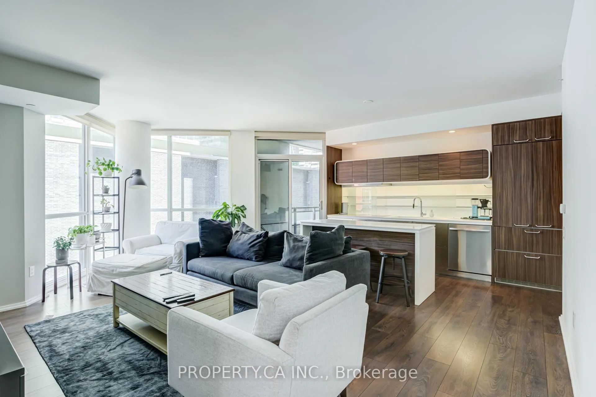 Photo 2 of Unit 502, 45 Charles Street E, Toronto, Church-Yonge Corridor — HOMEH