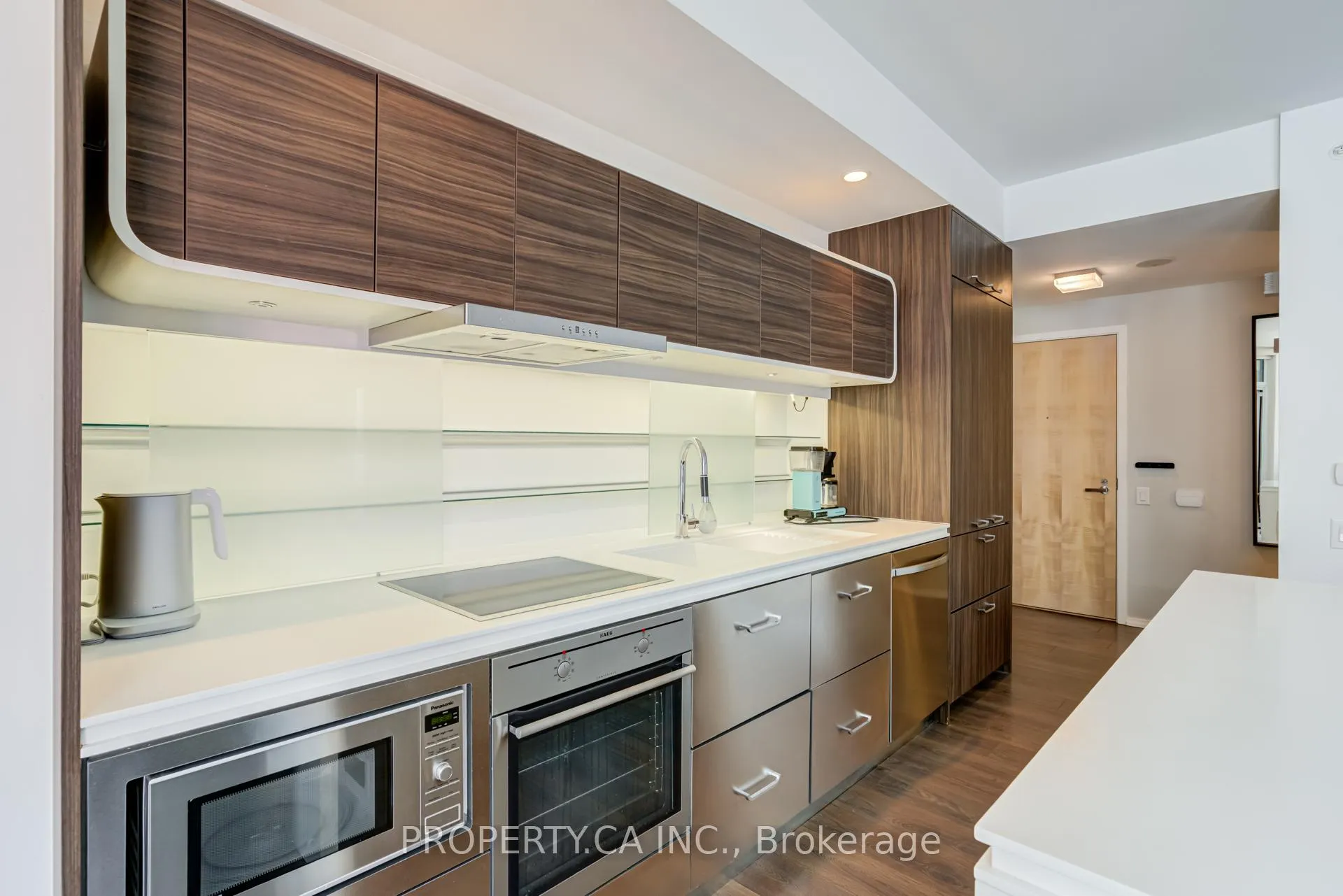 Photo 8 of Unit 502, 45 Charles Street E, Toronto, Church-Yonge Corridor — HOMEH