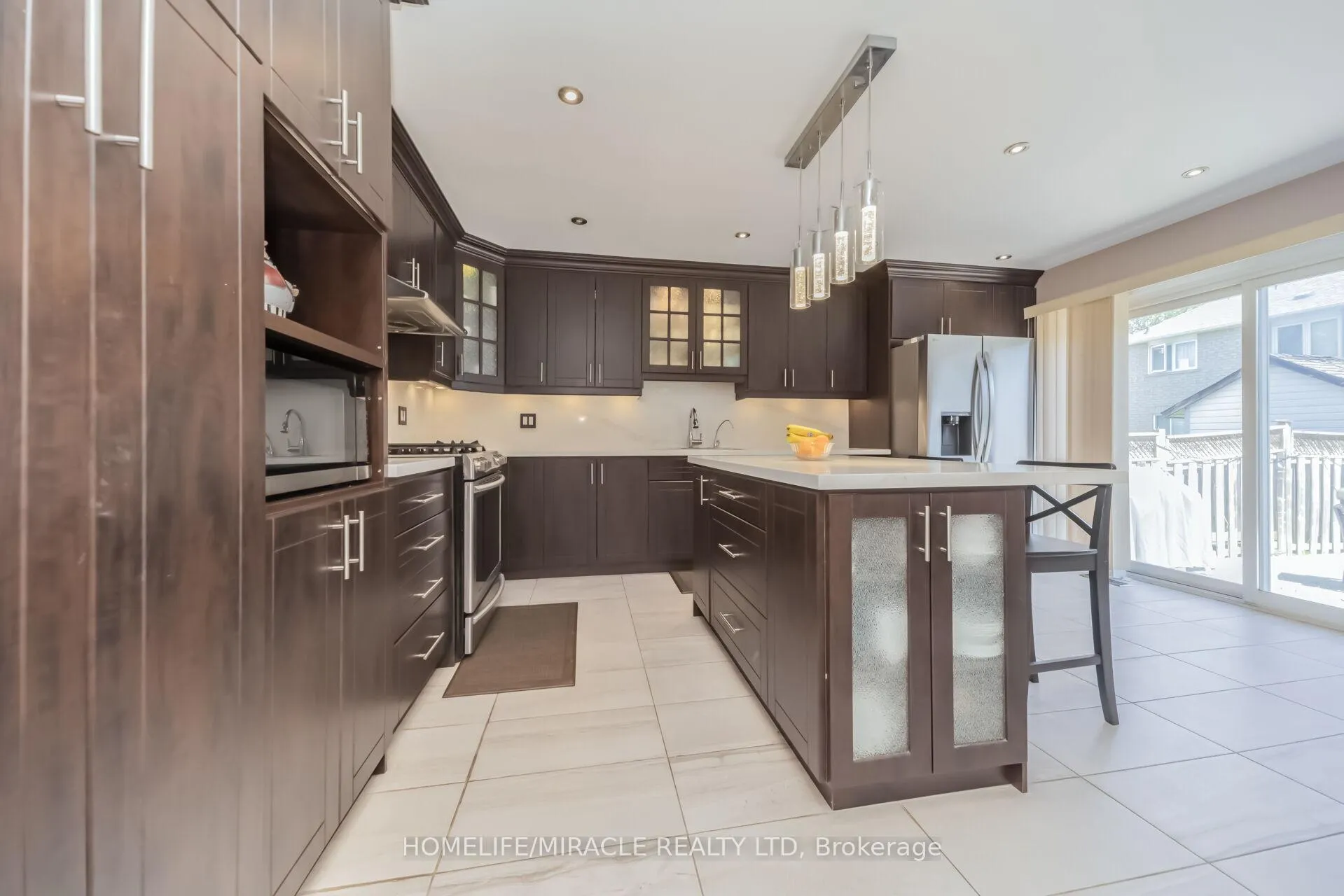 Photo 14 of 3 White Road, Brampton, Fletcher's Meadow — HOMEH