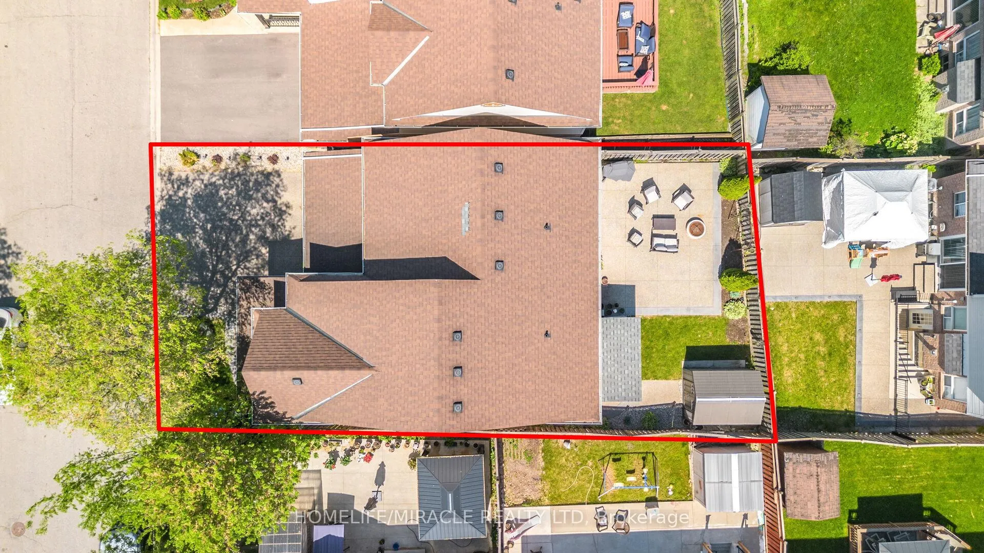 Photo 49 of 3 White Road, Brampton, Fletcher's Meadow — HOMEH