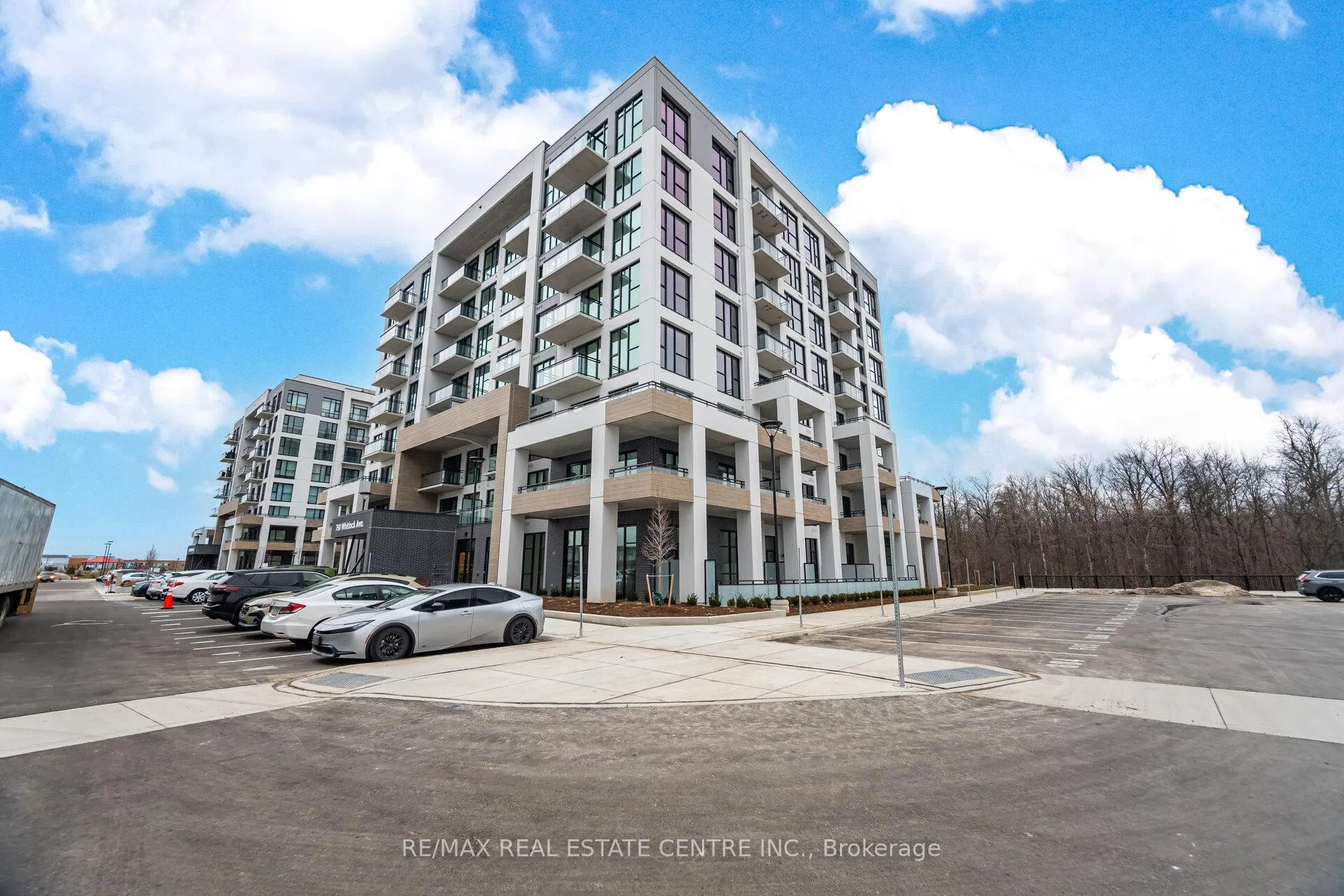 Photo 1 of Unit 401, 750 Whitlock Avenue, Milton, Cobban — HOMEH