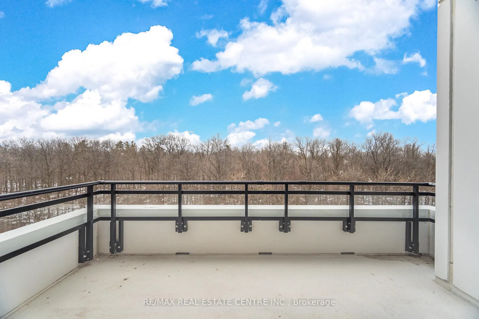 Photo 27 of Unit 401, 750 Whitlock Avenue, Milton, Cobban — HOMEH