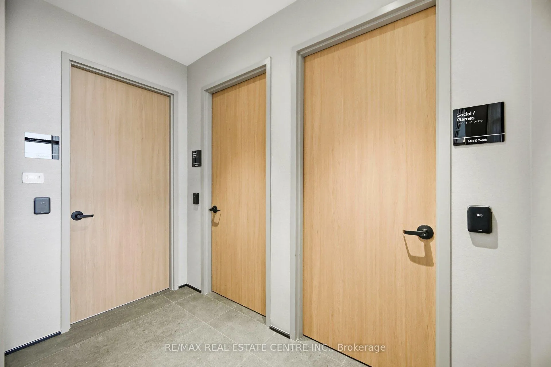 Photo 42 of Unit 401, 750 Whitlock Avenue, Milton, Cobban — HOMEH