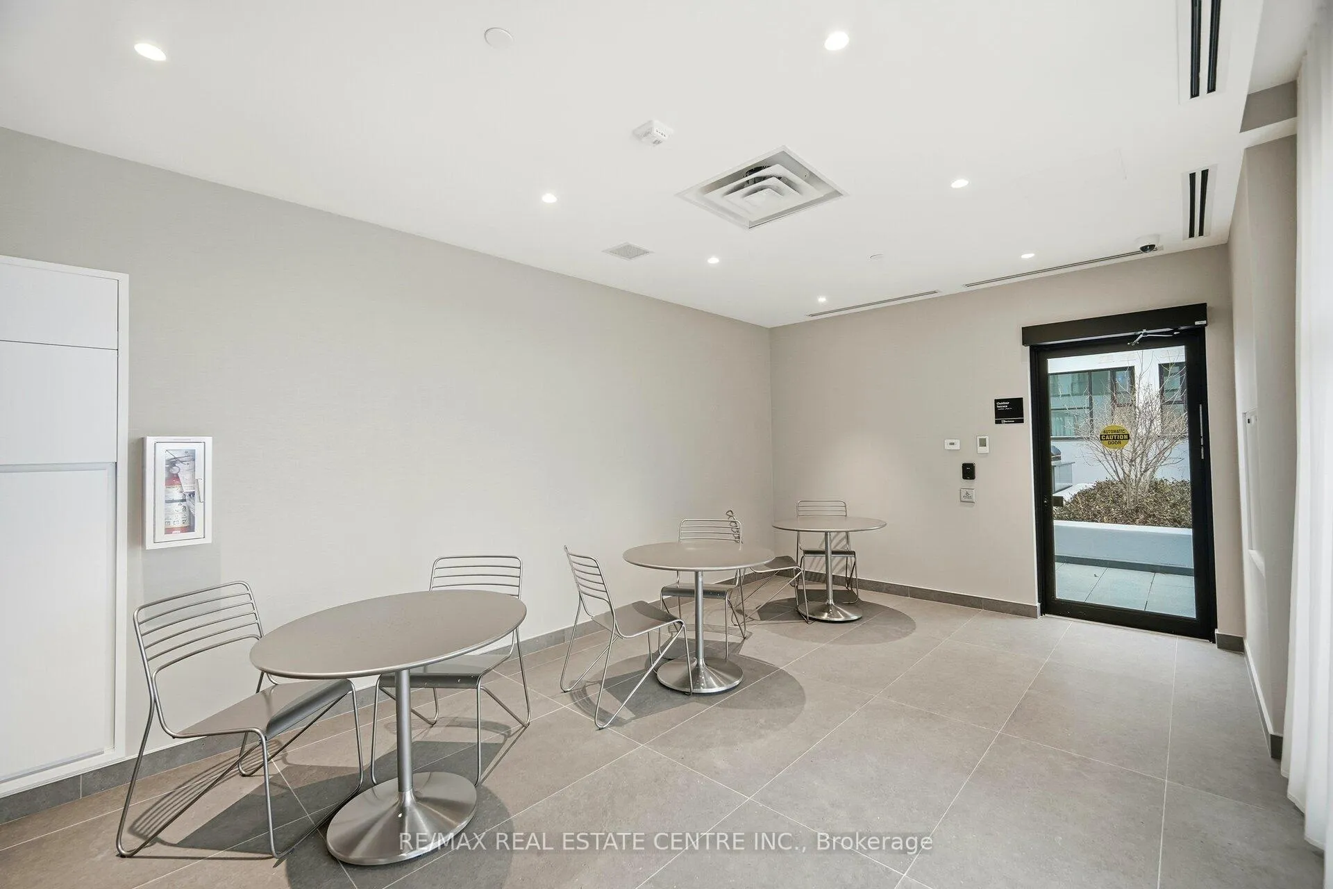 Photo 43 of Unit 401, 750 Whitlock Avenue, Milton, Cobban — HOMEH